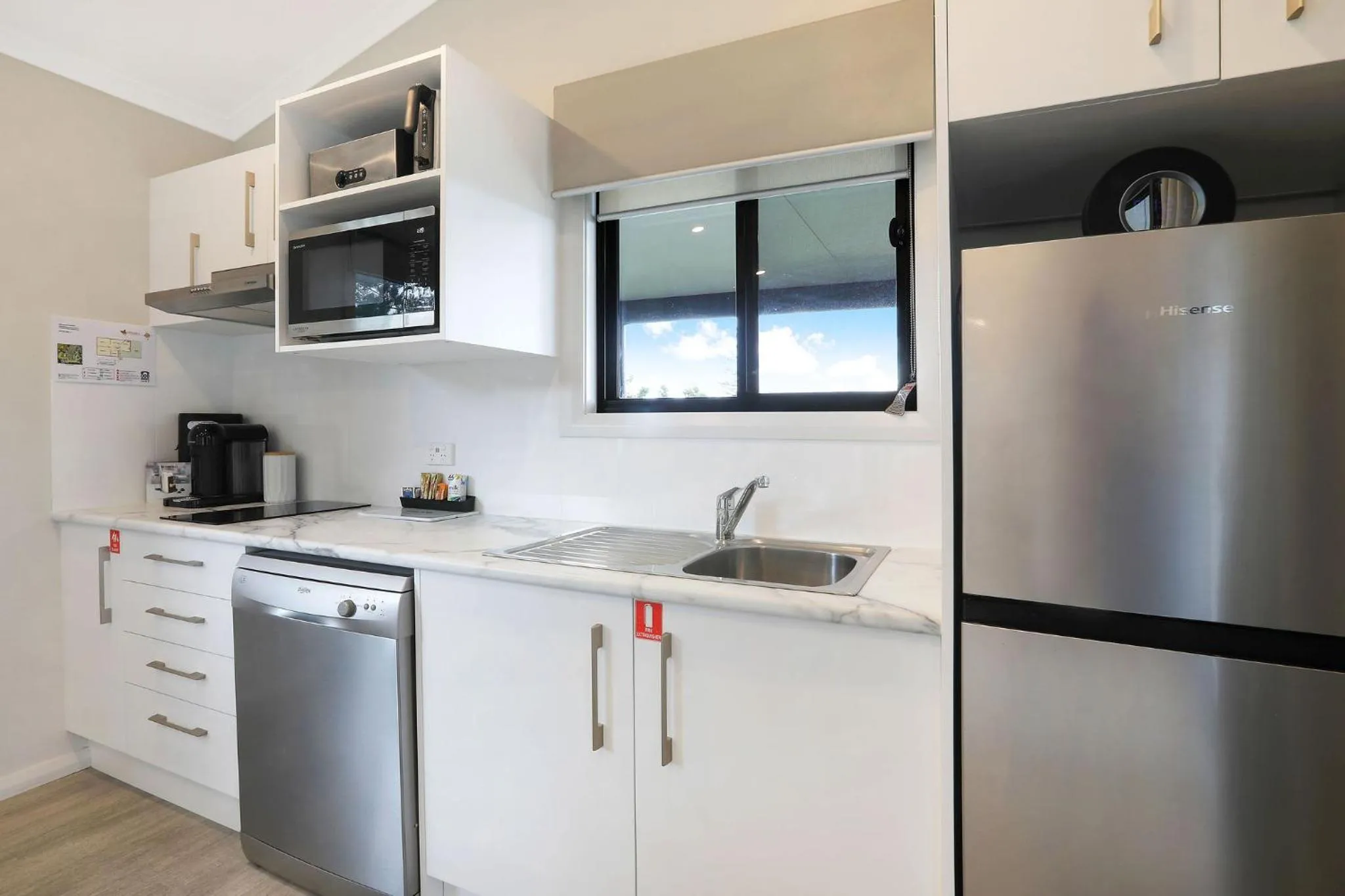 Kitchen or kitchenette in Reflections Forster Beach - Holiday Park