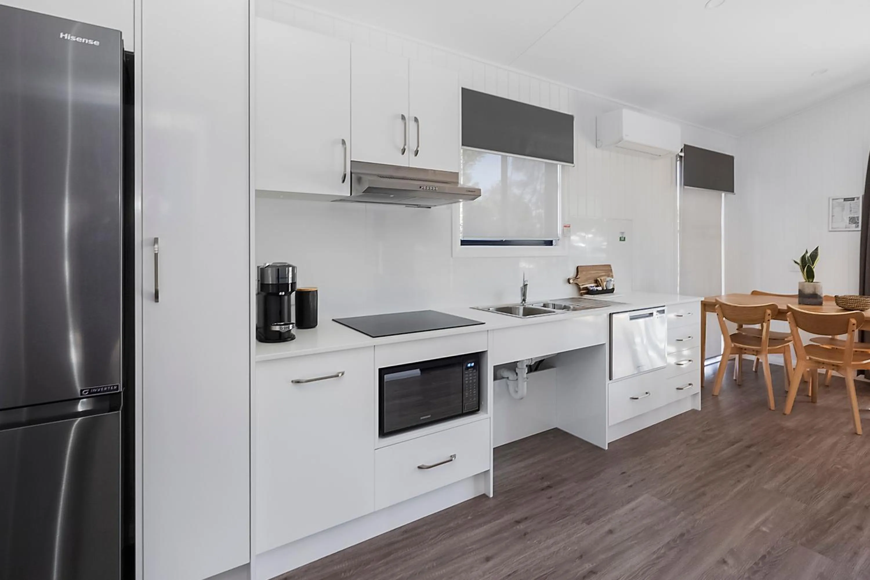 Kitchen or kitchenette in Reflections Forster Beach - Holiday Park