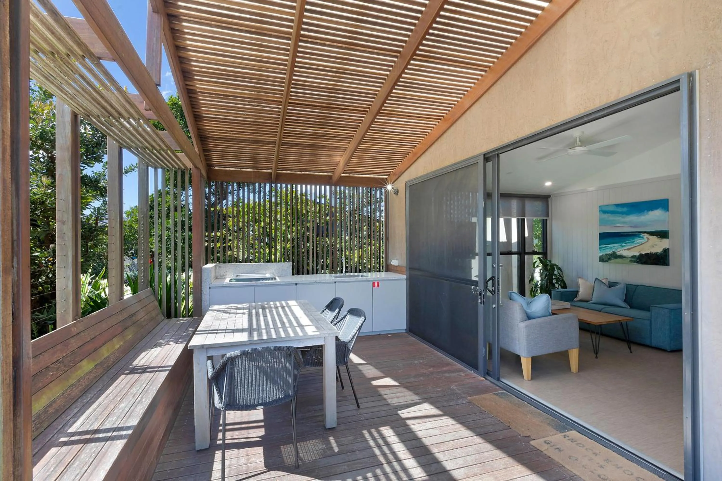 Balcony/Terrace in Reflections Seal Rocks - Holiday Park