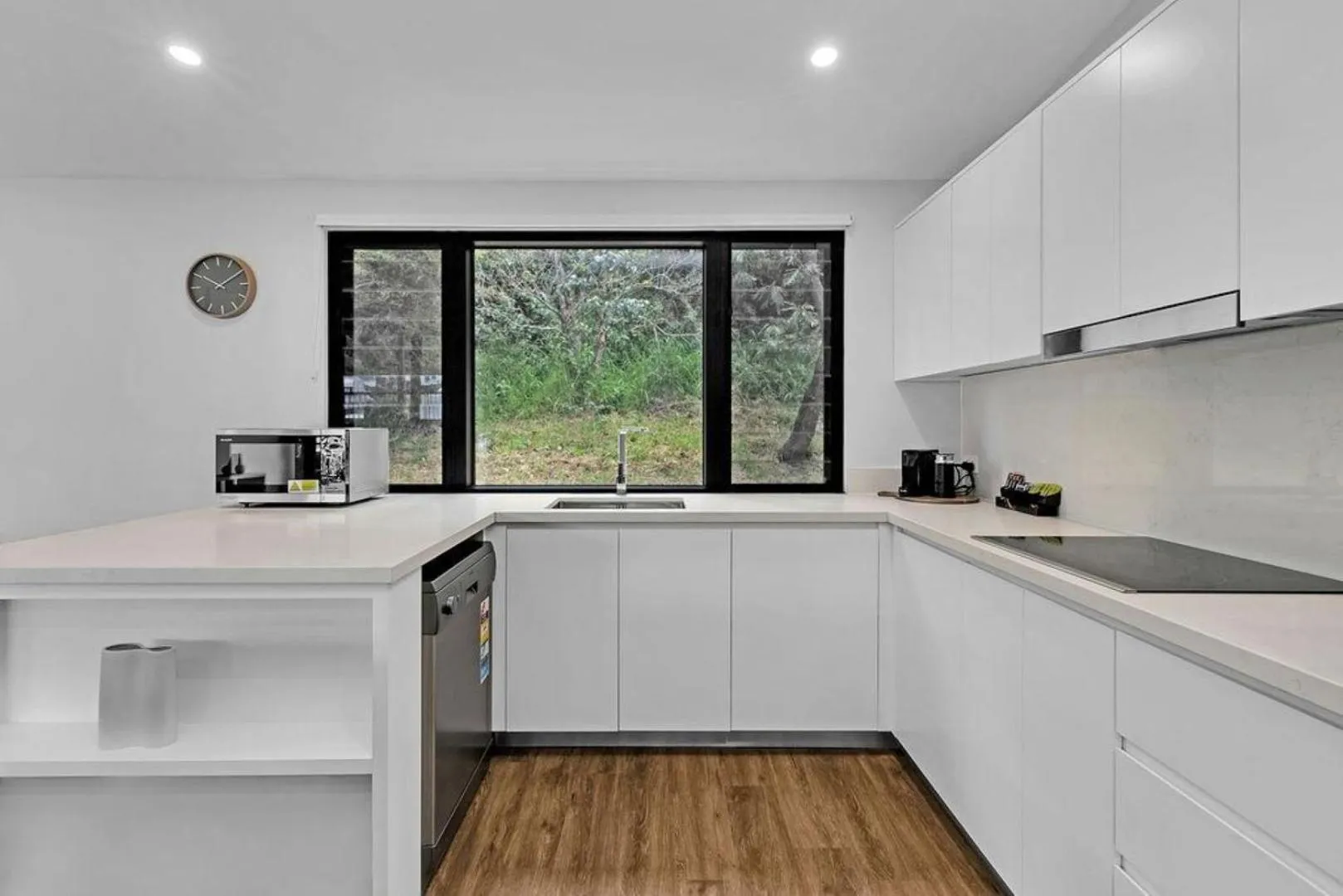 Coffee/tea facilities in Reflections Seal Rocks - Holiday Park