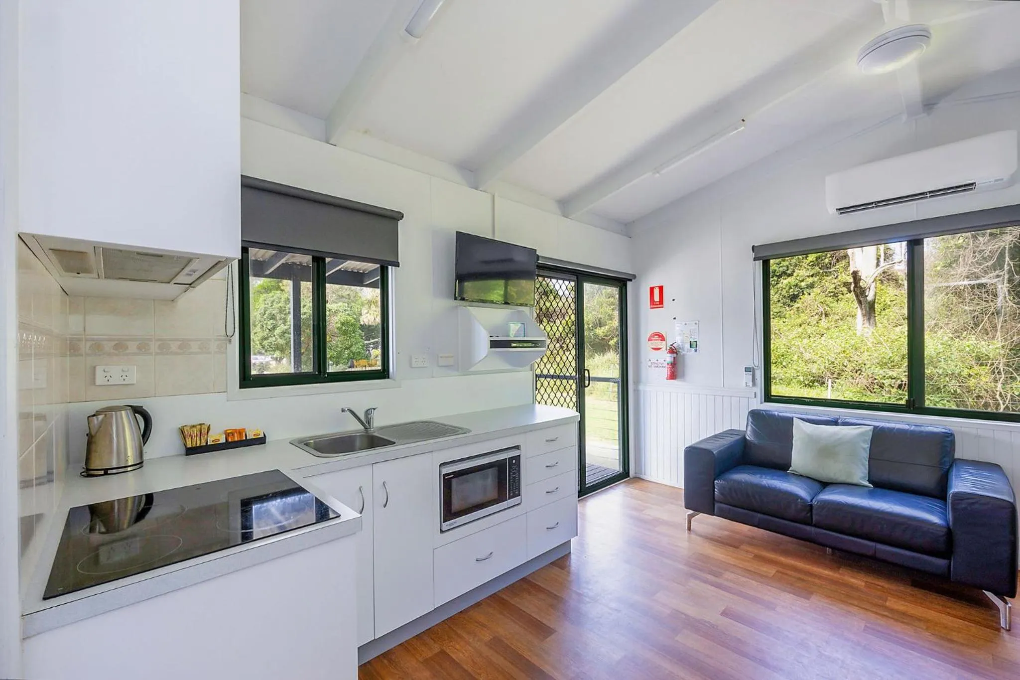 kitchen in Reflections Seal Rocks - Holiday Park