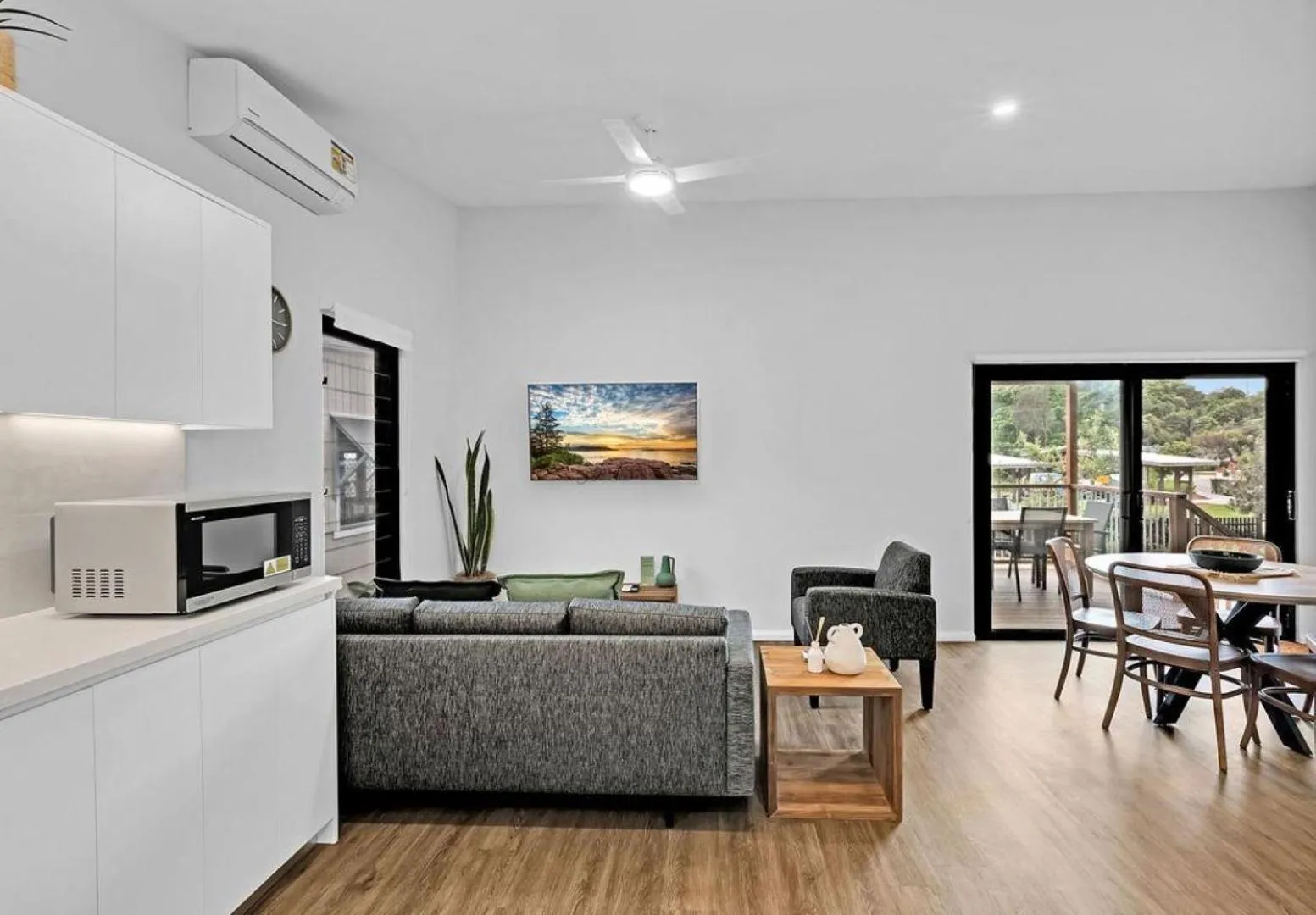 Kitchen or kitchenette in Reflections Seal Rocks - Holiday Park