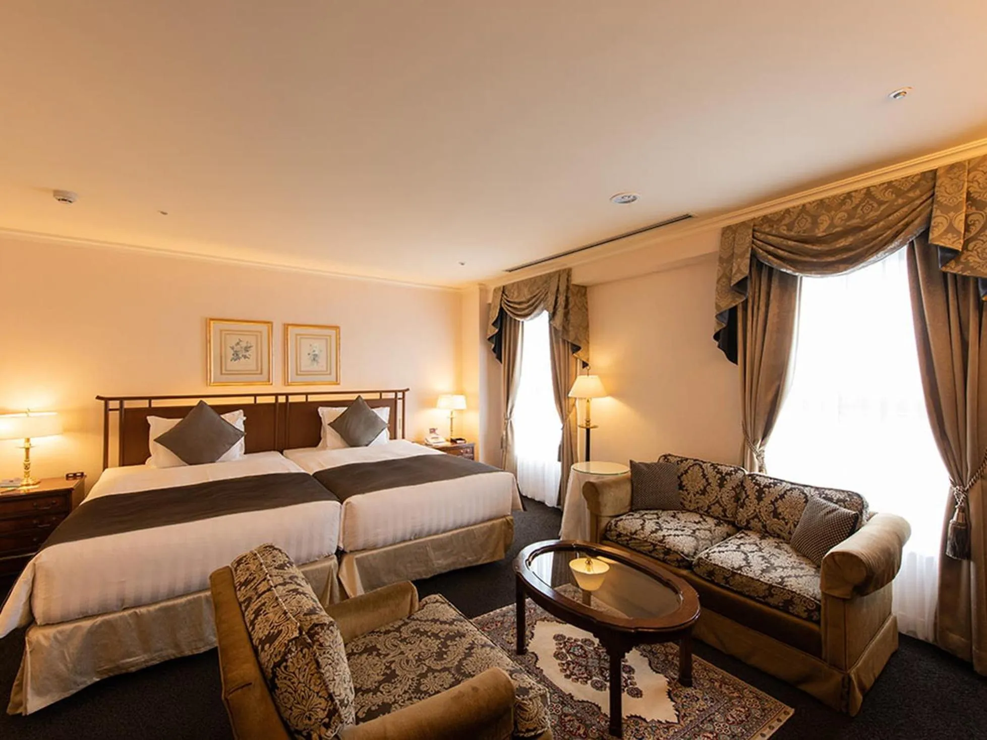 Bed in Kobe Kitano Hotel