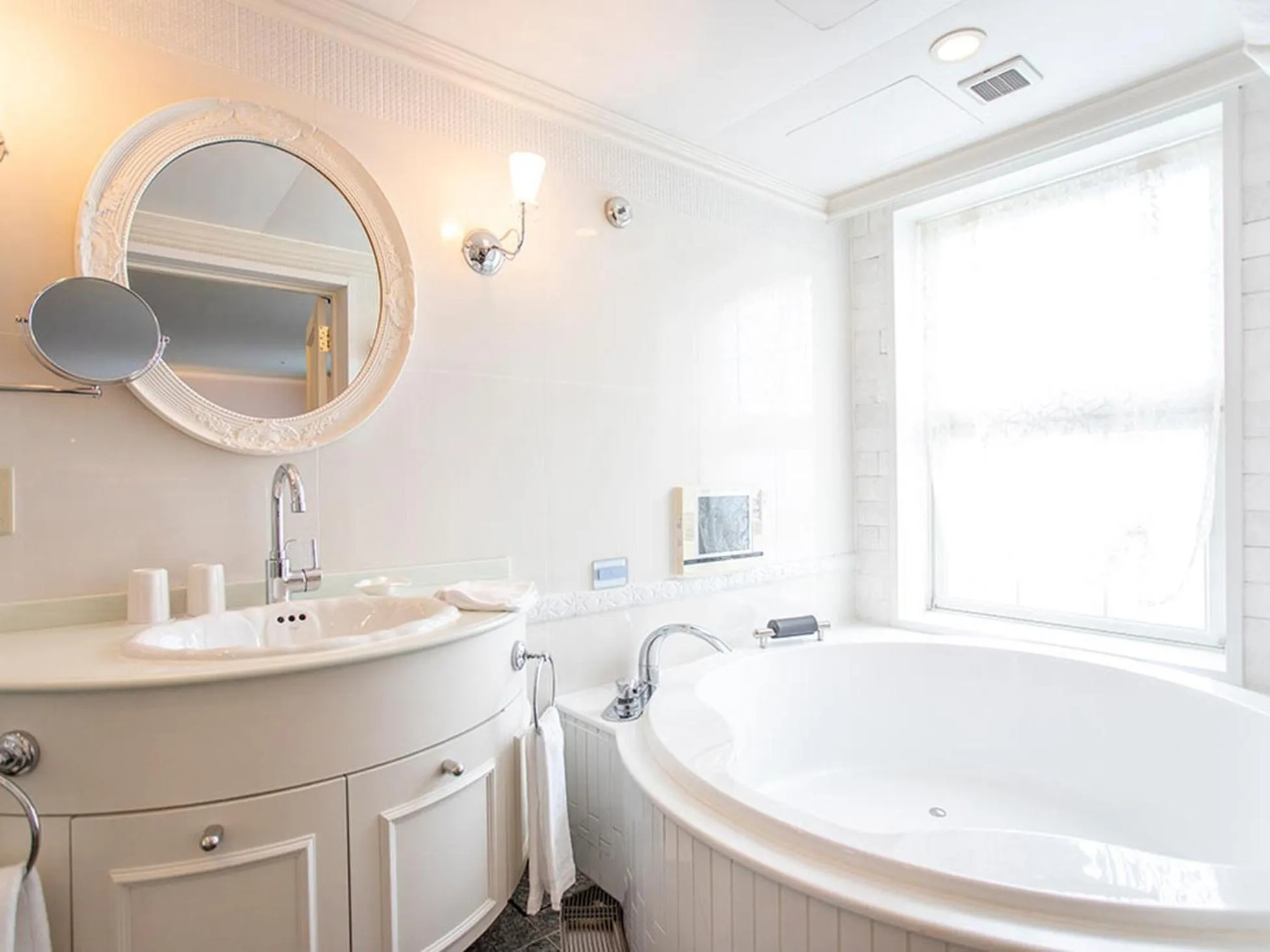 Bathroom in Kobe Kitano Hotel