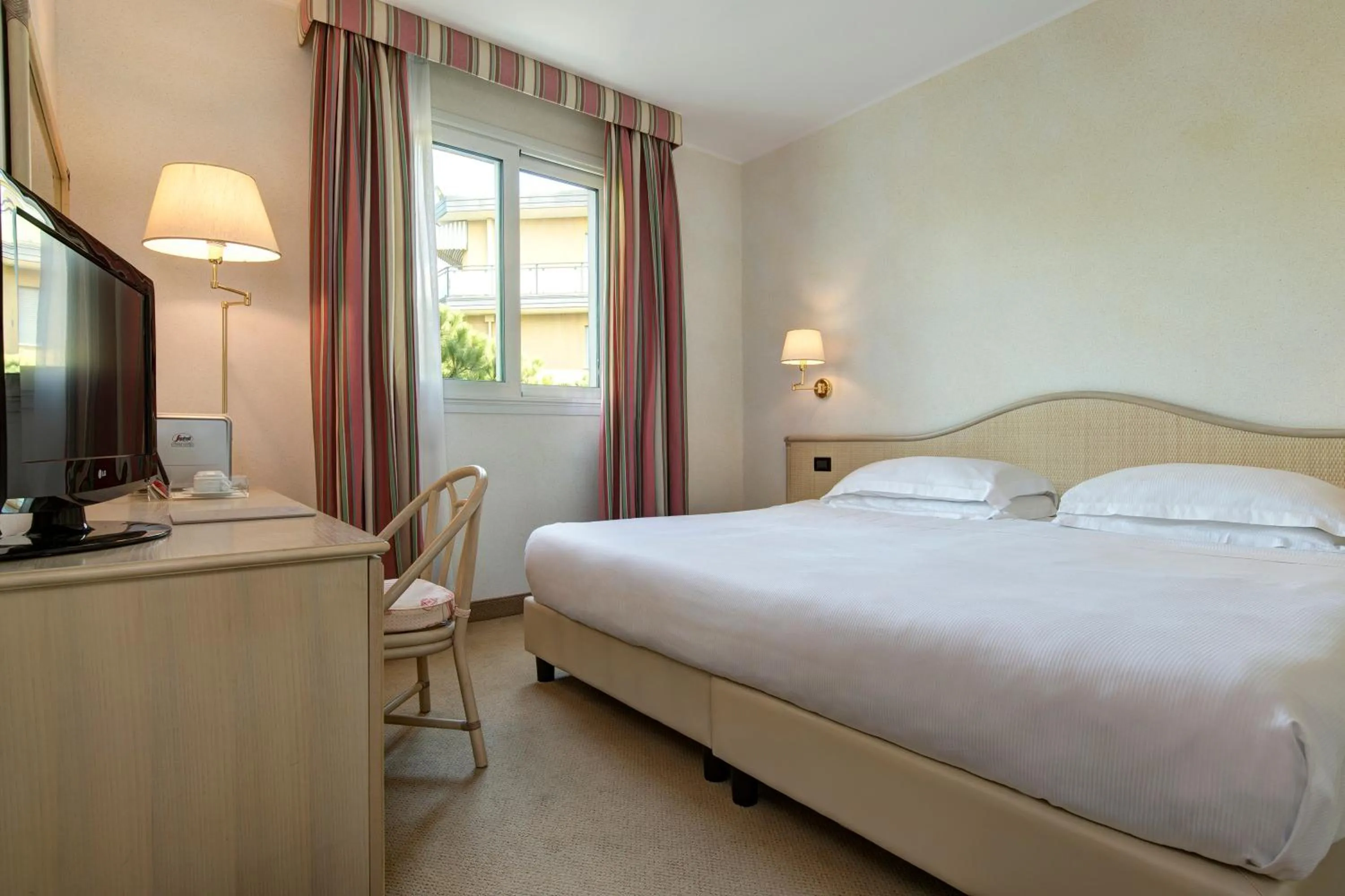 Bedroom, Bed in Park Hotel Brasilia