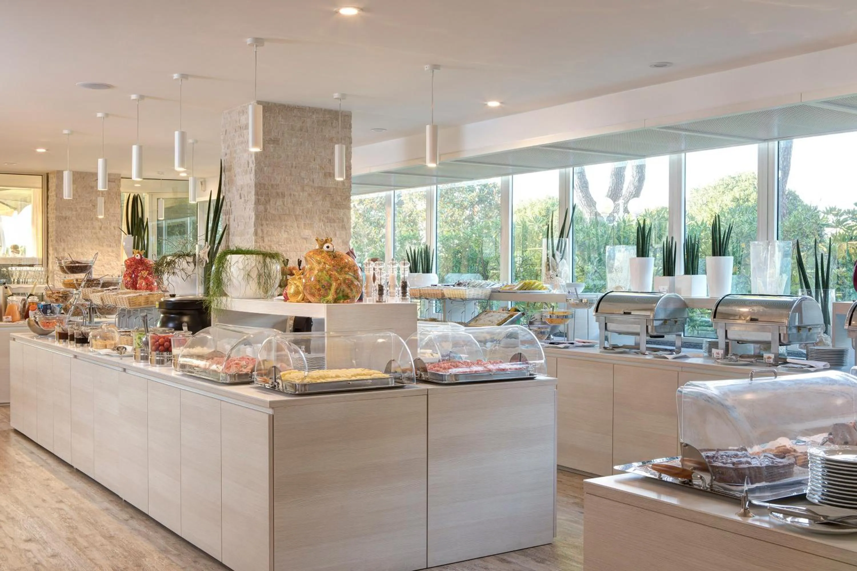 Buffet breakfast in Park Hotel Brasilia