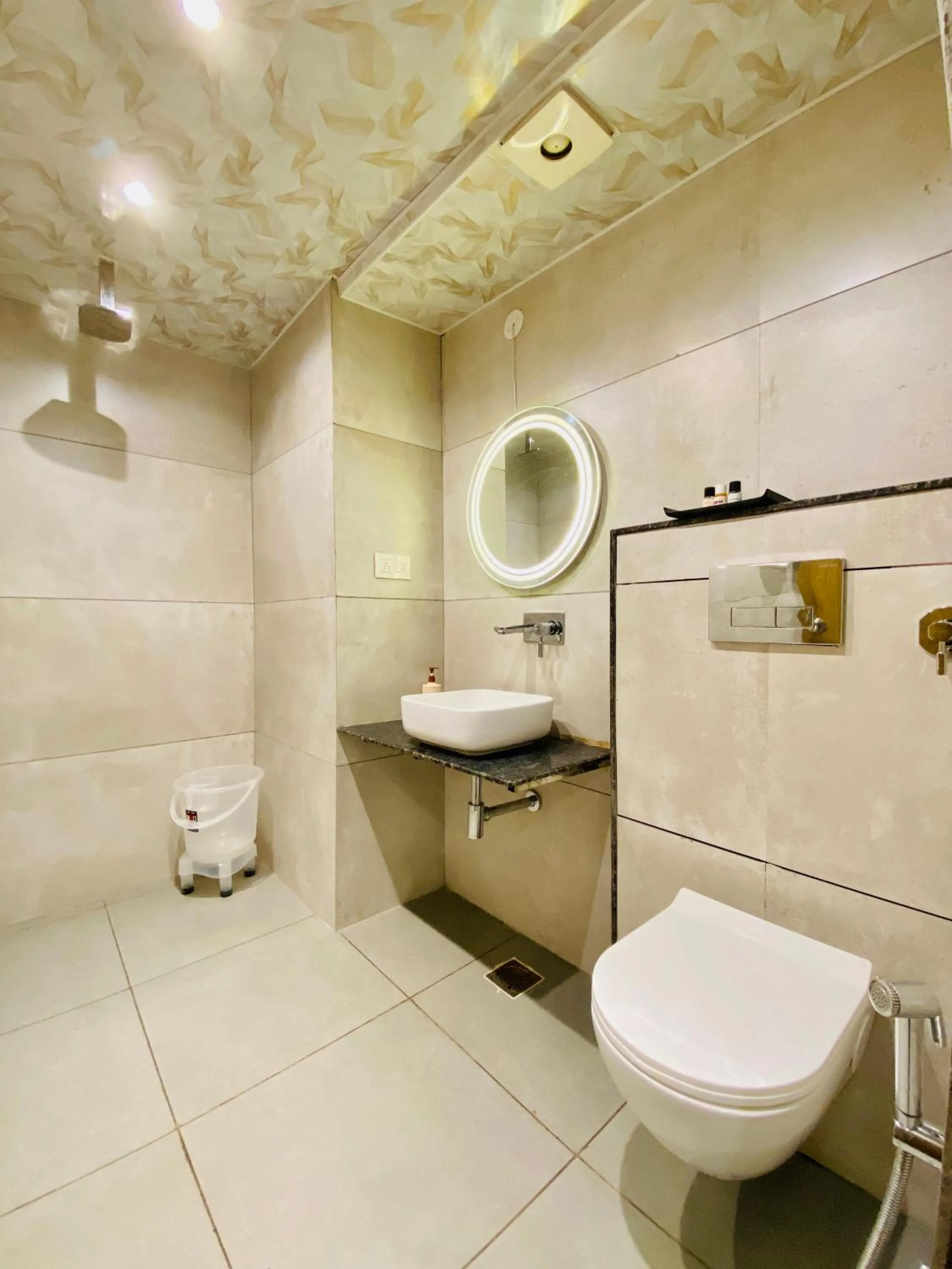 Bathroom in The Eleganza