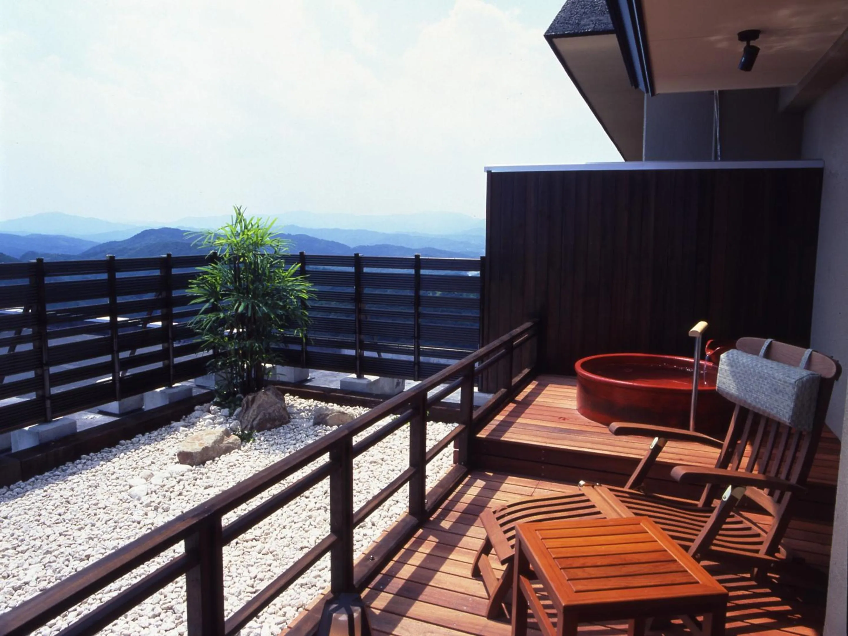 Hot Spring Bath in Ijika Daiichi Hotel Kagura