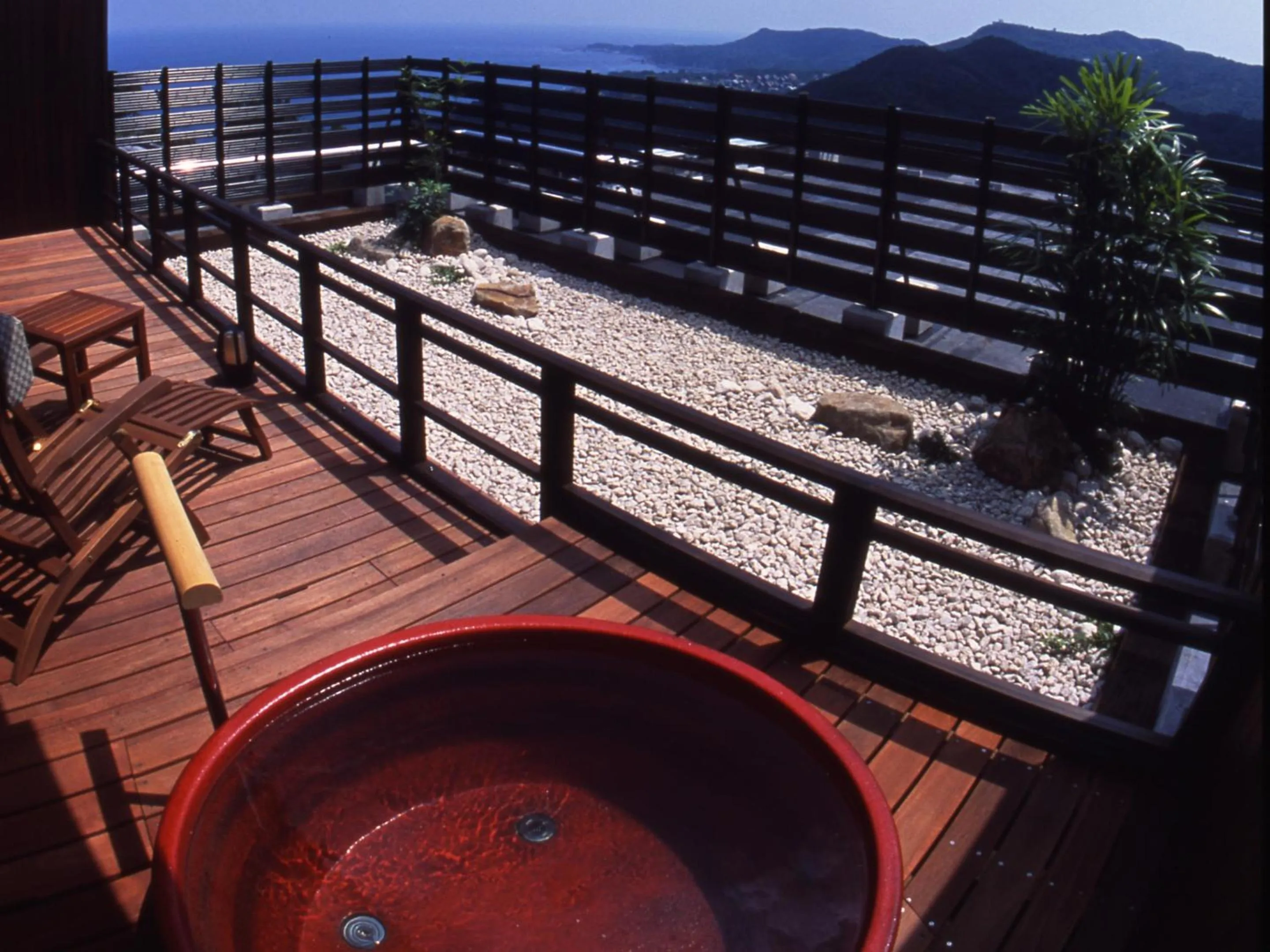 Hot Spring Bath in Ijika Daiichi Hotel Kagura
