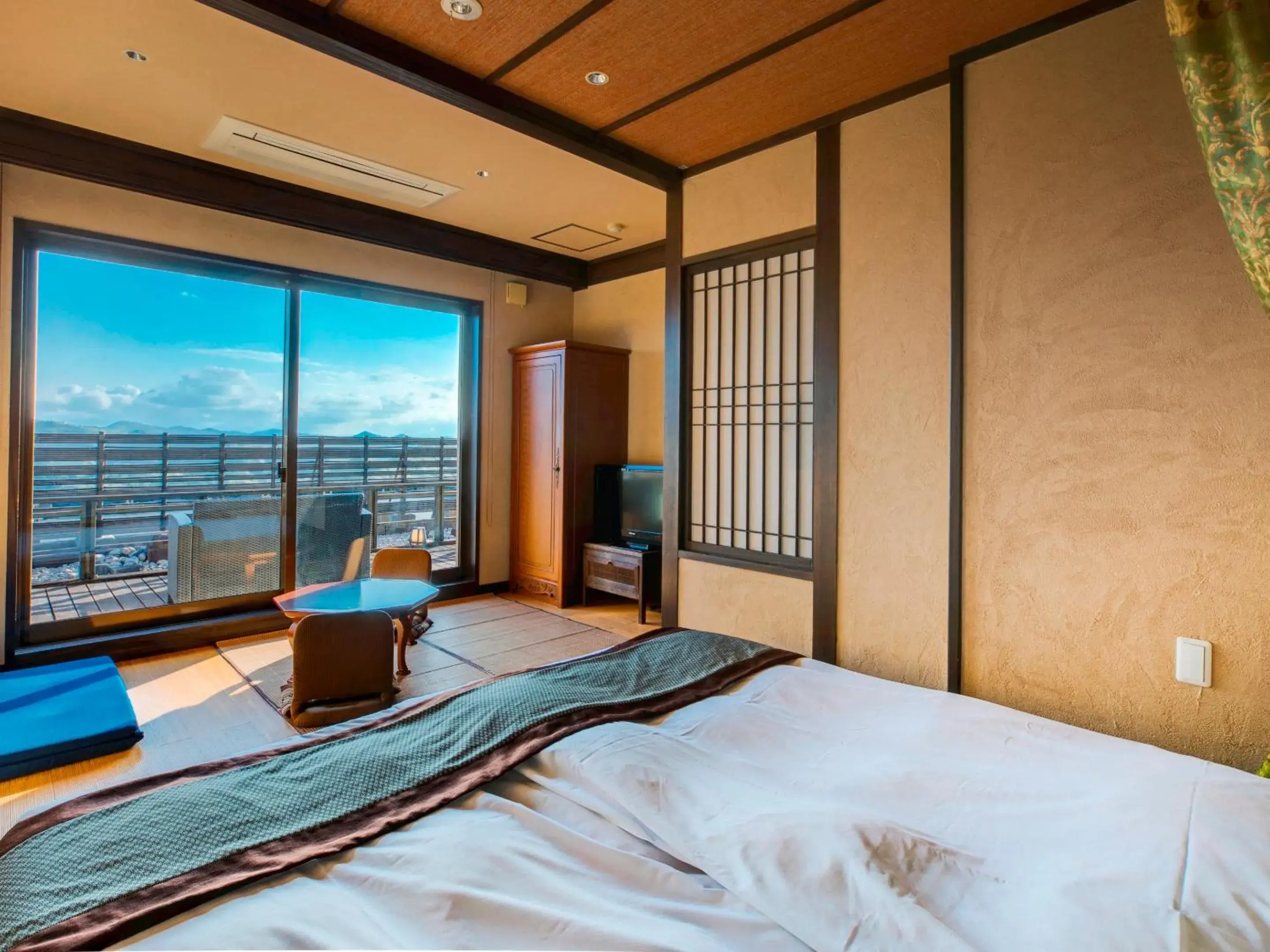 Twin Room with Private External Bathroom - single occupancy in Ijika Daiichi Hotel Kagura Twin Room with Private External Bathroom - single occupancy in Ijika Daiichi Hotel Kagura