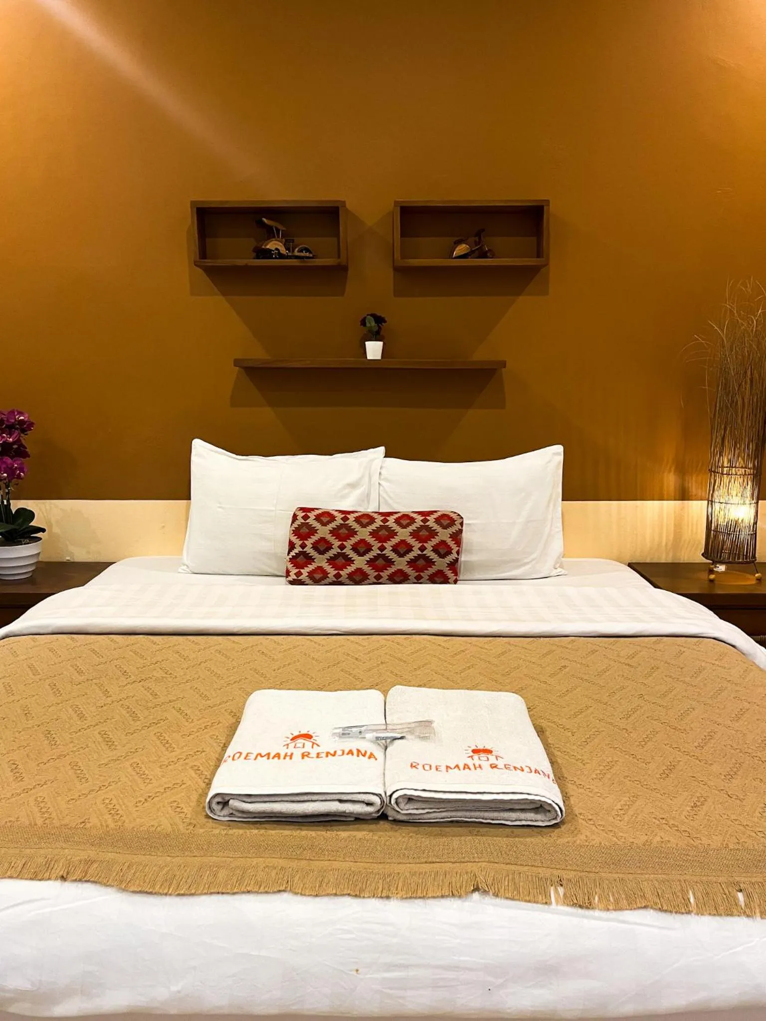 Bedroom, Bed in Roemah Renjana Bandung