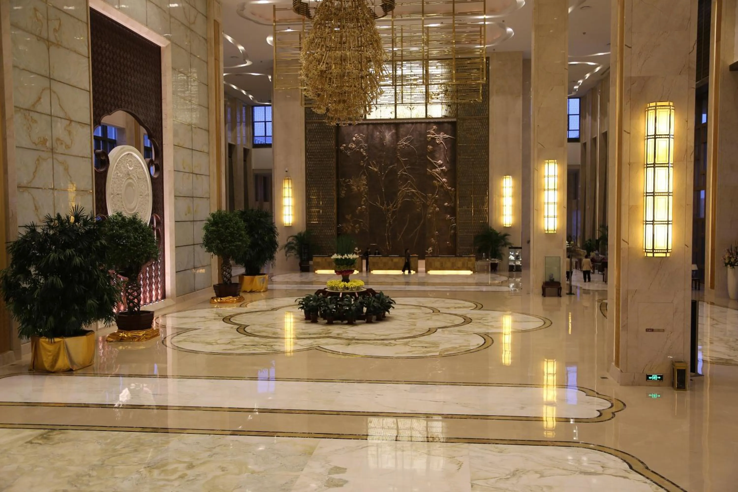 Lobby or reception in Huaguoshan Hotel