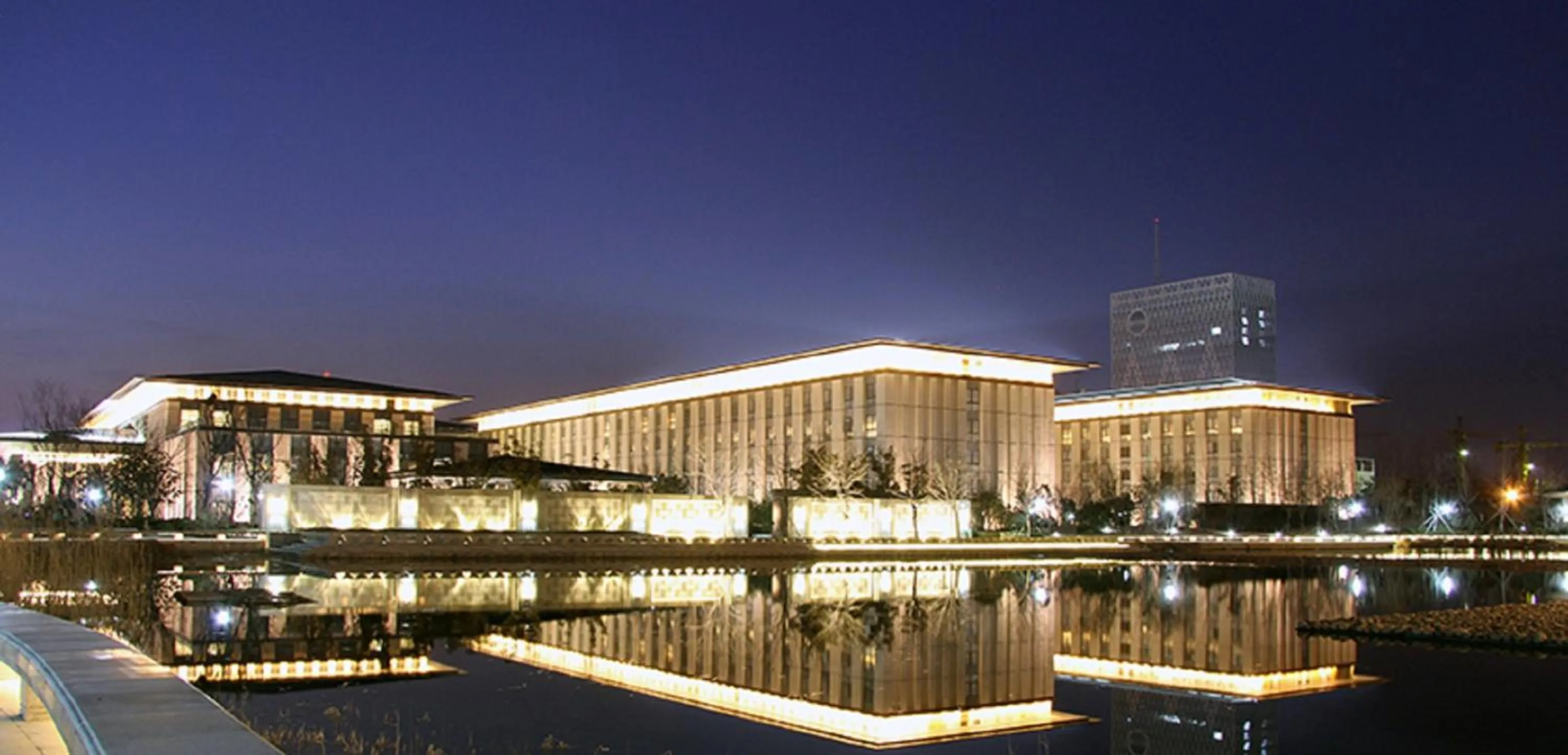 Facade/entrance in Huaguoshan Hotel