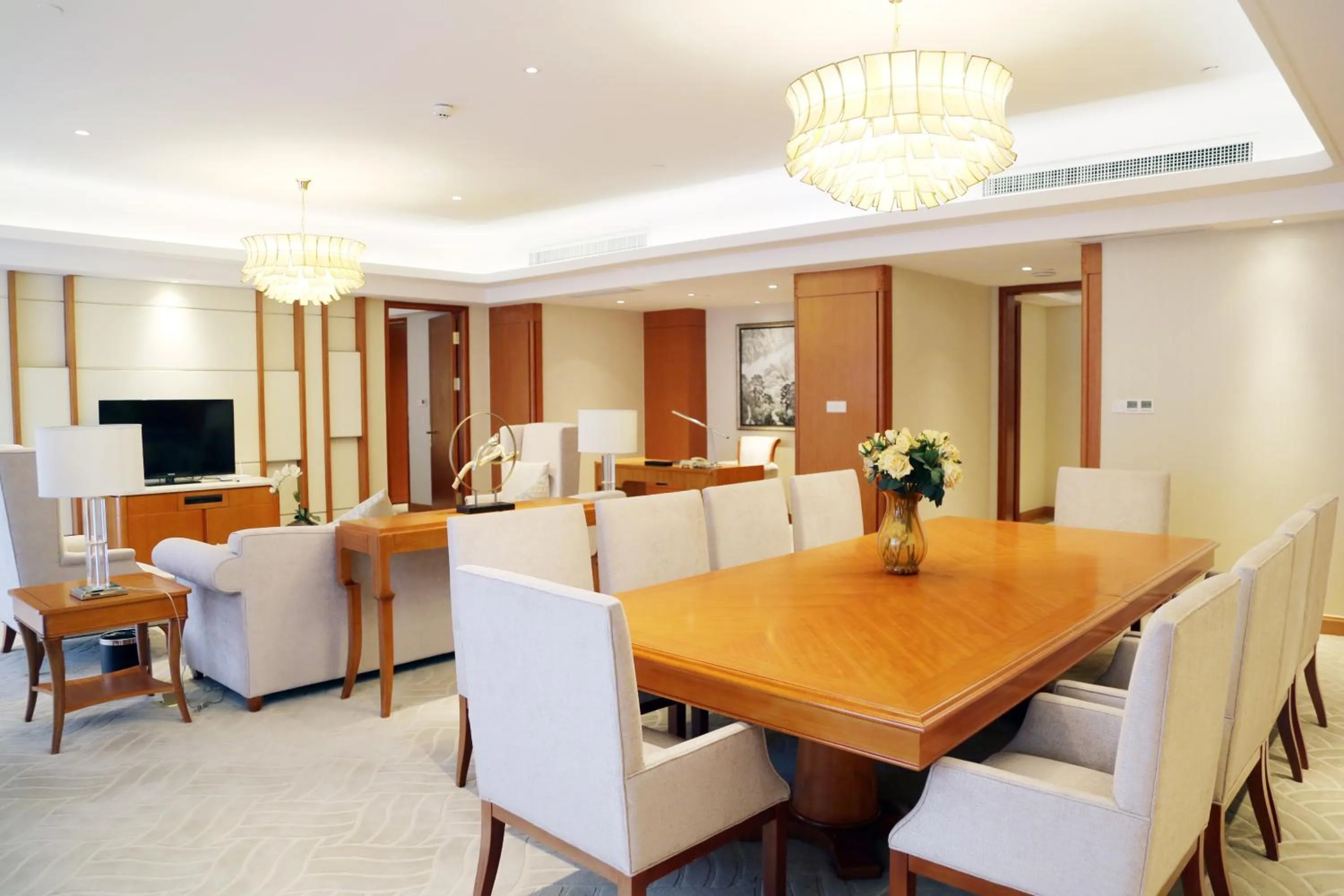 Seating area in Huaguoshan Hotel