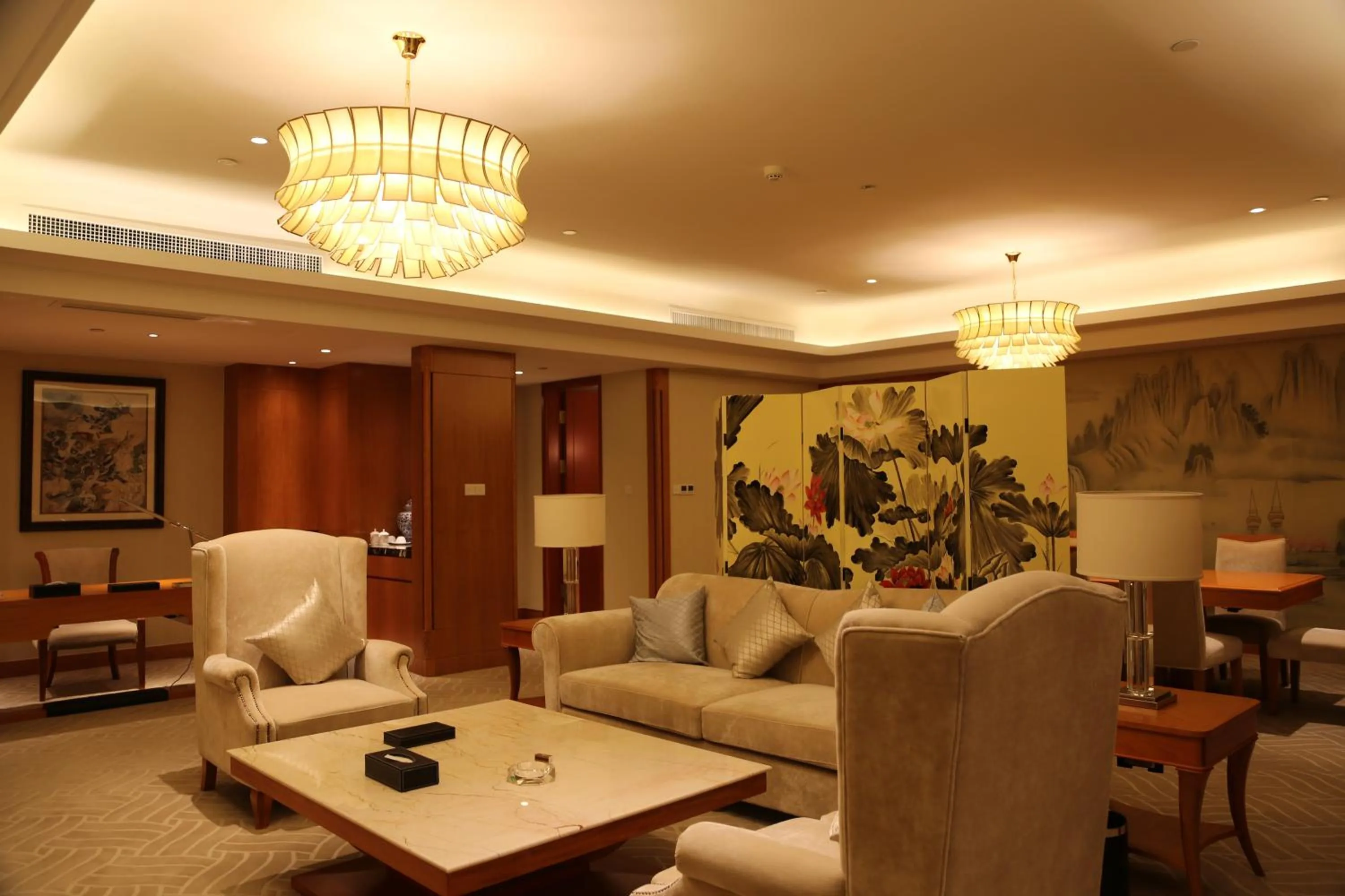 Living room in Huaguoshan Hotel