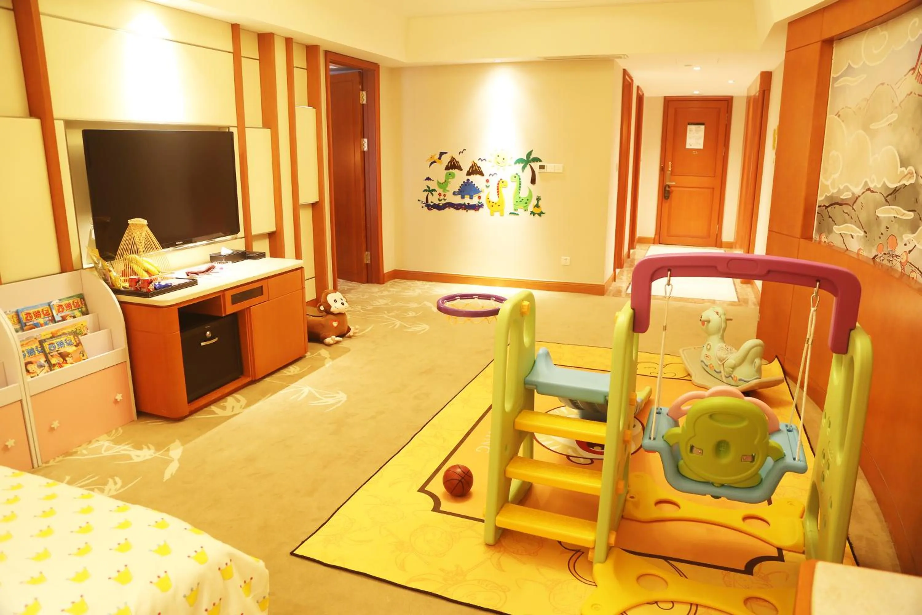 children, Bed in Huaguoshan Hotel