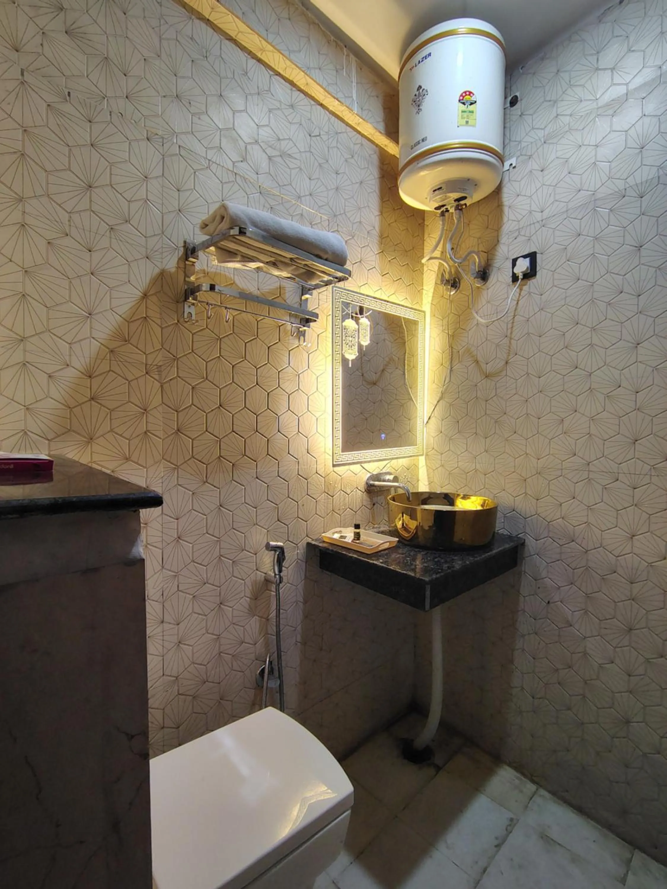 Bathroom in Chakrata Inn Resort