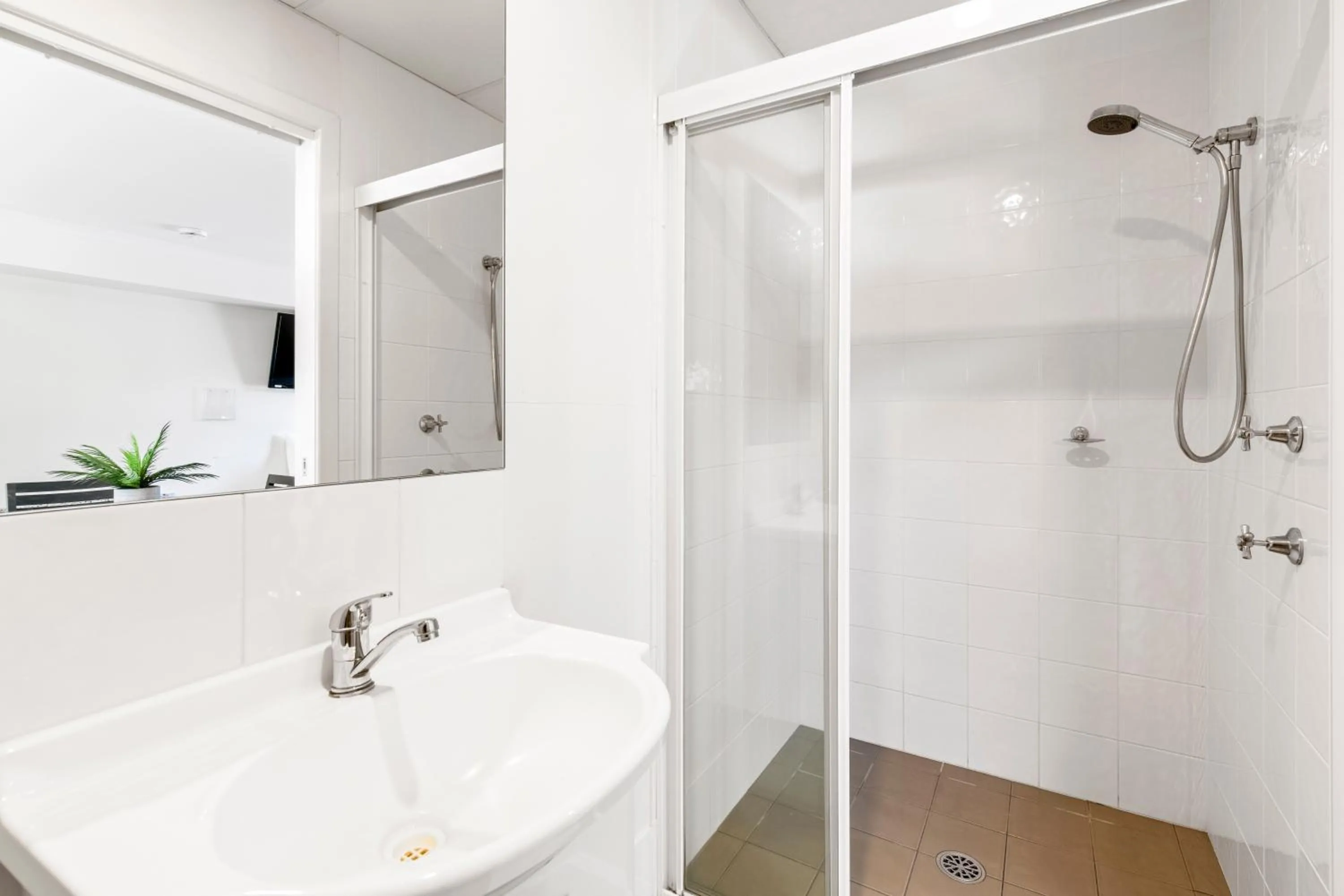 Bathroom in Surf Beach Motel Coffs