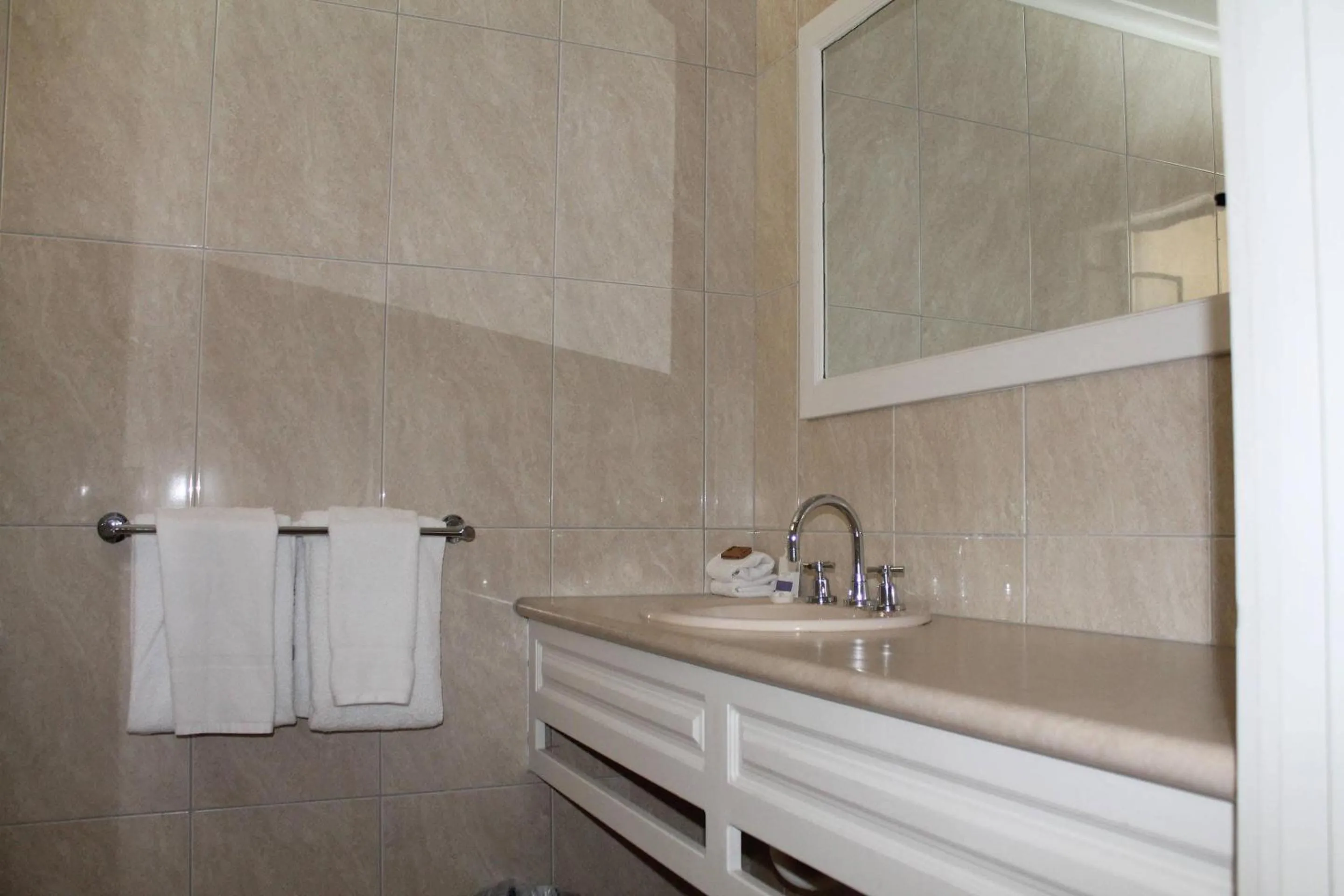 Bedroom in Quality Hotel Lakeside