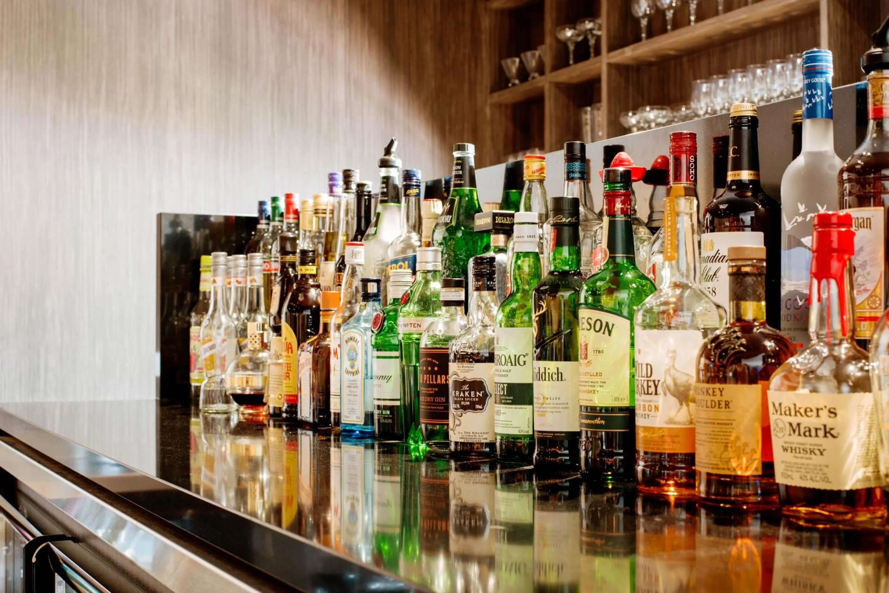 Lounge or bar in Quality Hotel Lakeside