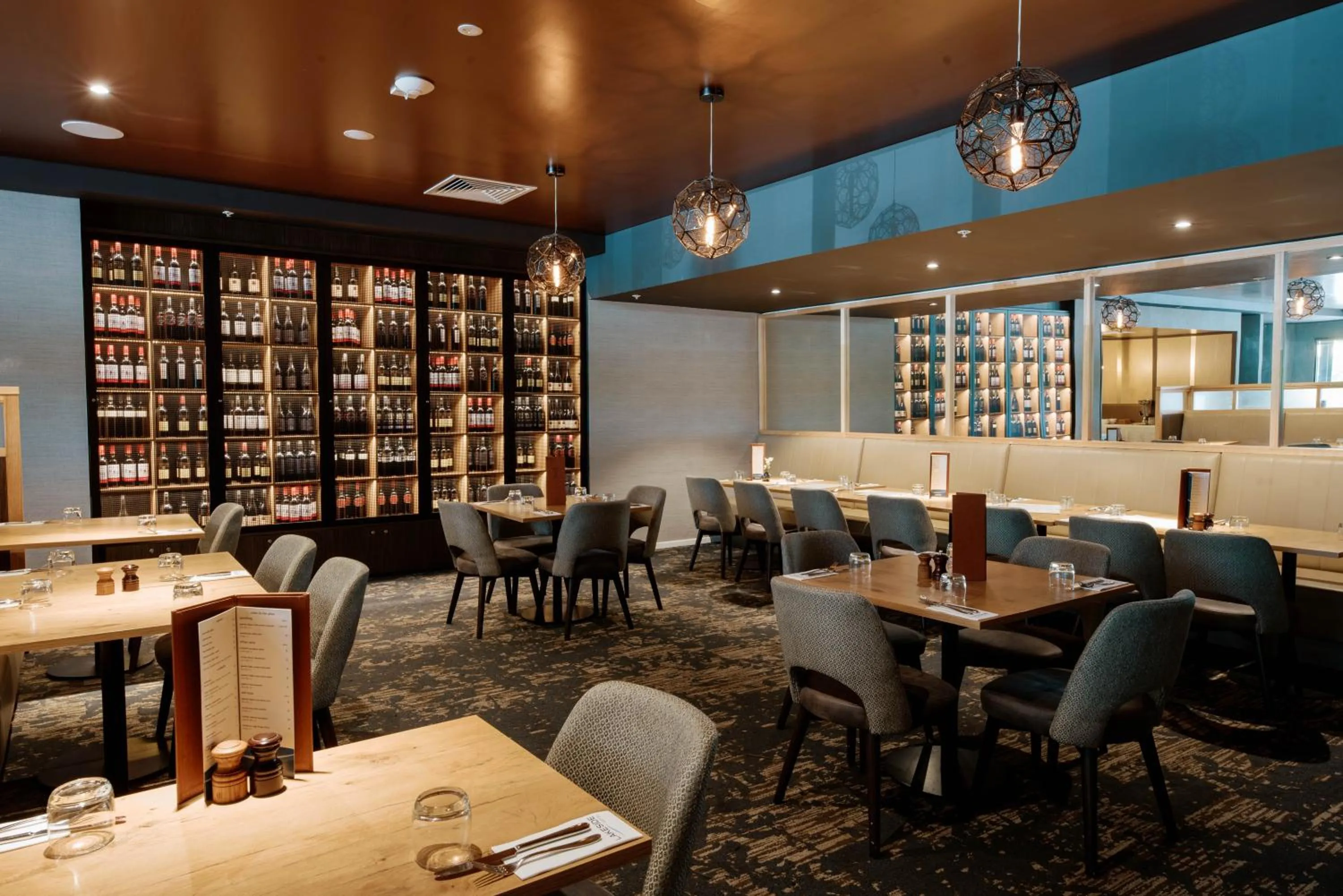 Restaurant/places to eat in Quality Hotel Lakeside