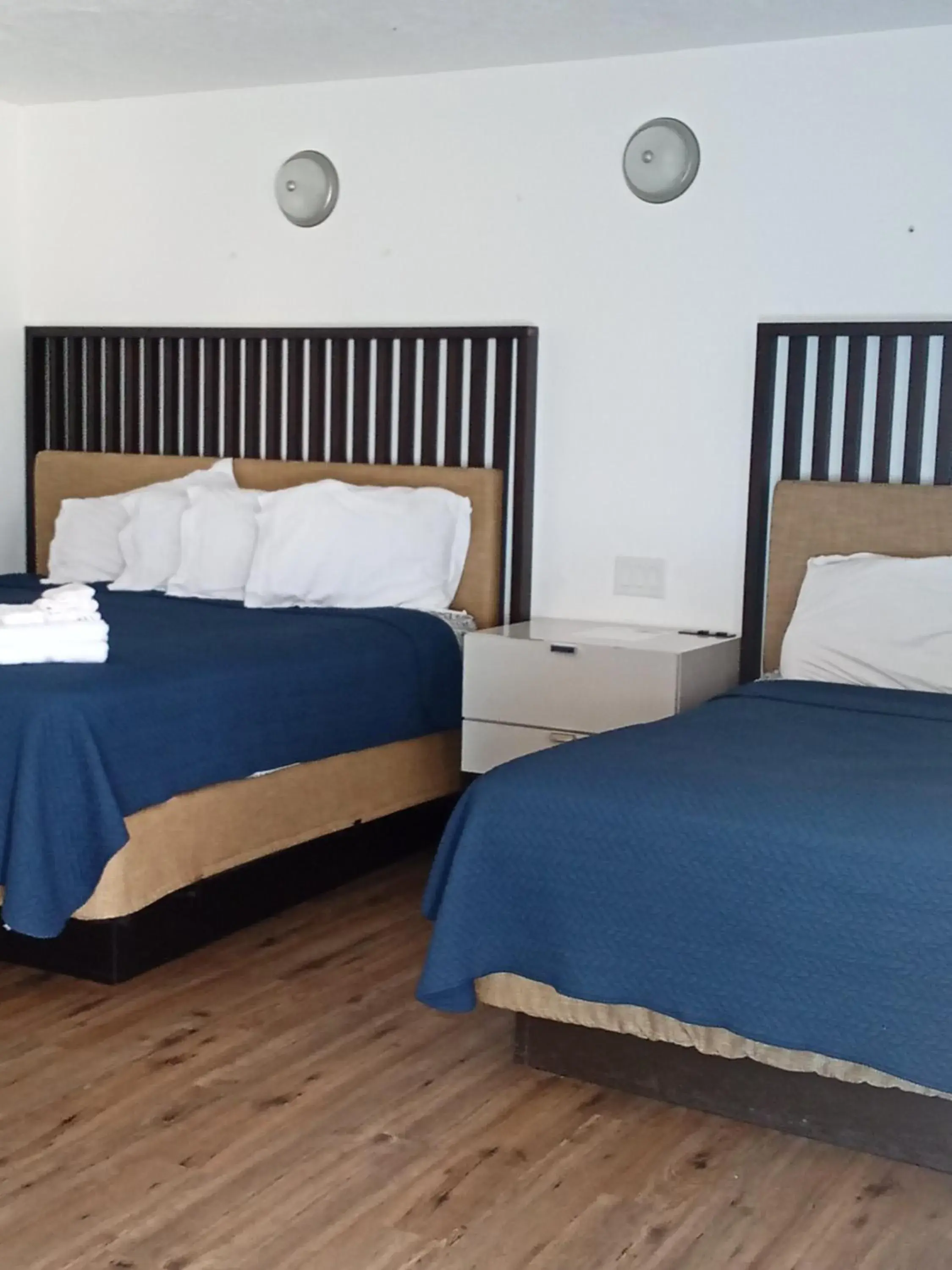 Junior Suite in Budget Inn of Sebring Junior Suite in Budget Inn of Sebring