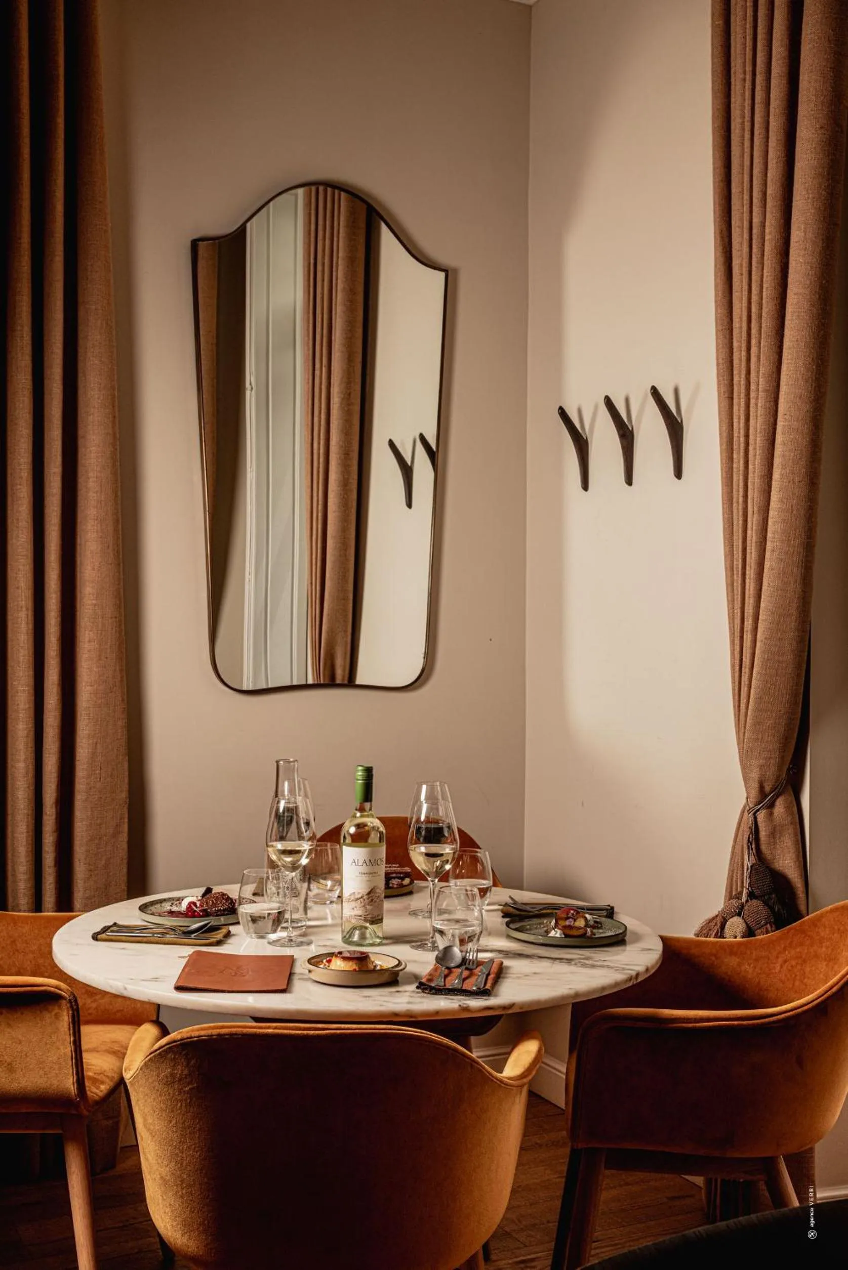 Restaurant/places to eat in Hôtel Le Mosaïque