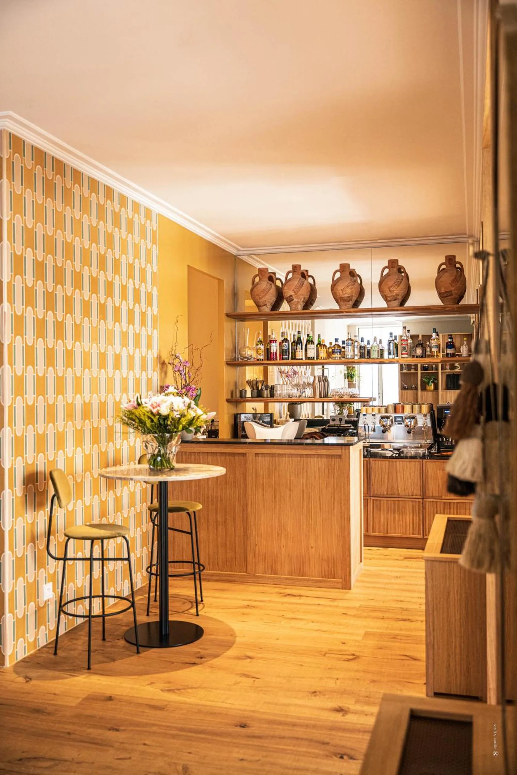 Lounge or bar in Hôtel Le Mosaïque