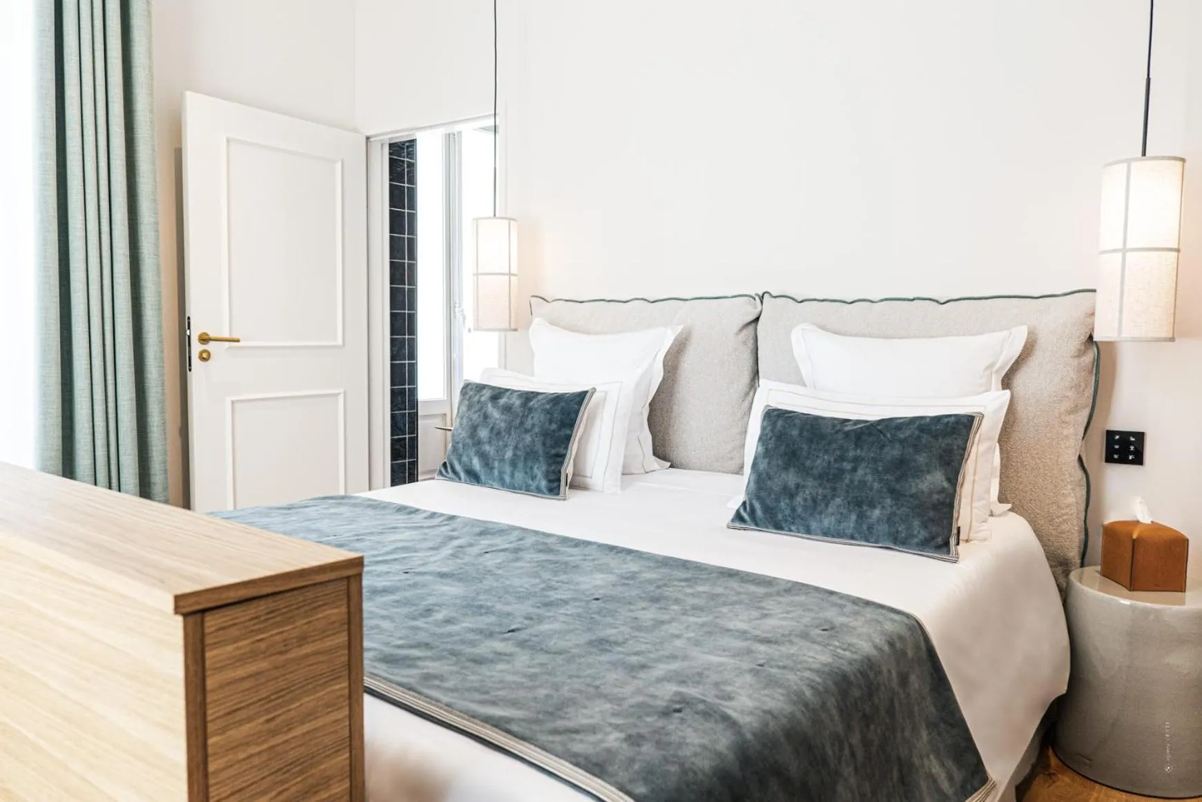 Bed in Hôtel Le Mosaïque