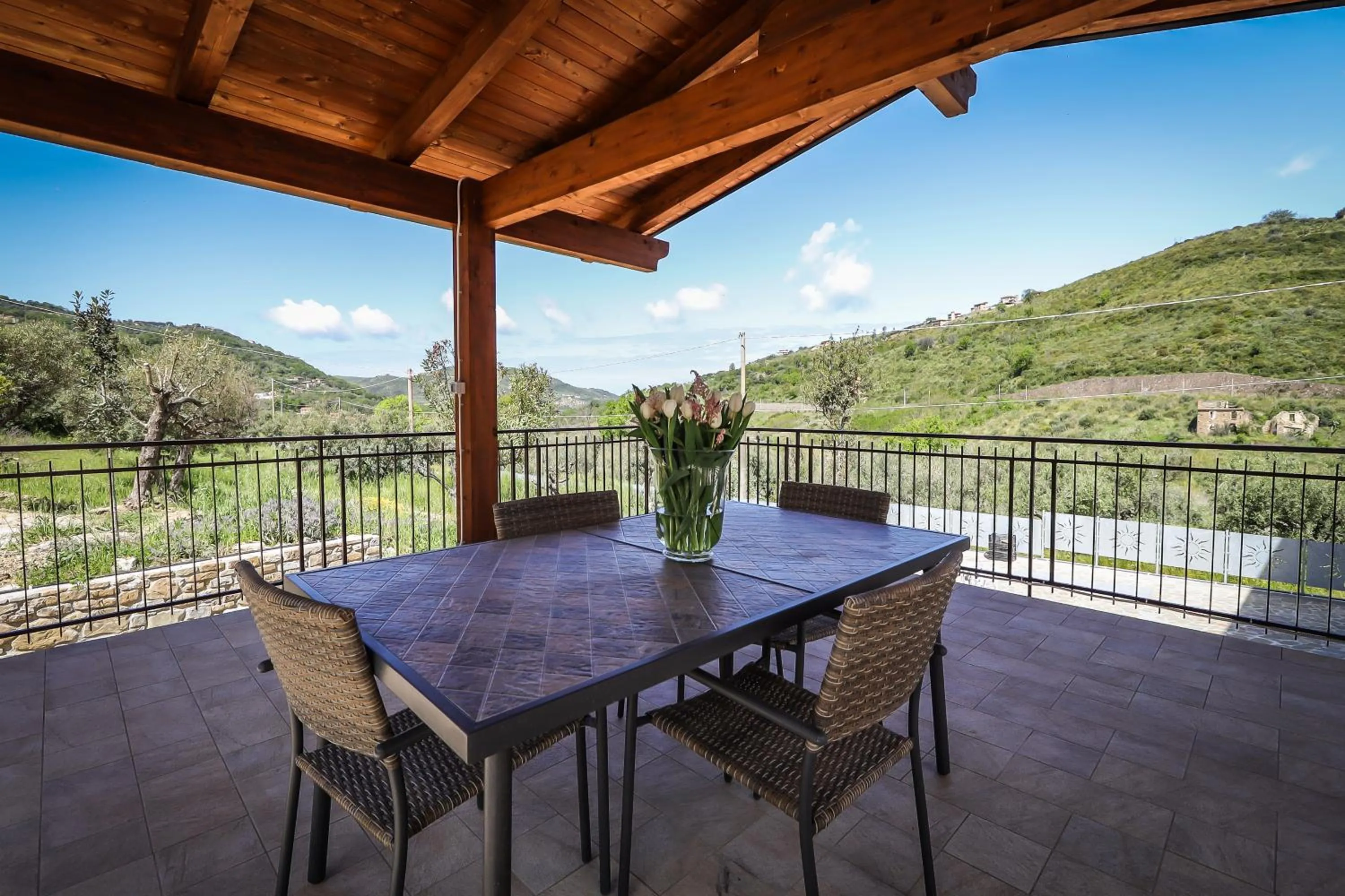 Patio in Acquasanta Relais