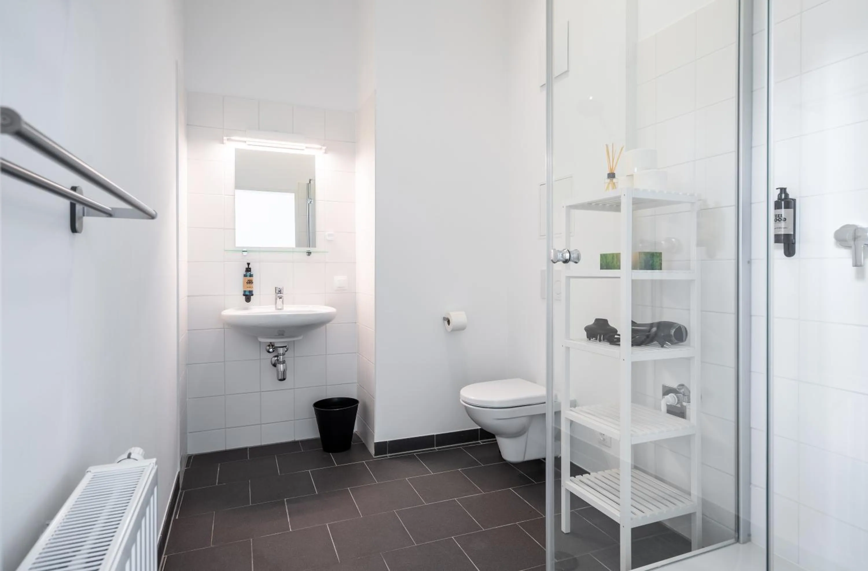 Toilet in FeelGood Apartments LakeLiving inklusive Garagenplatz