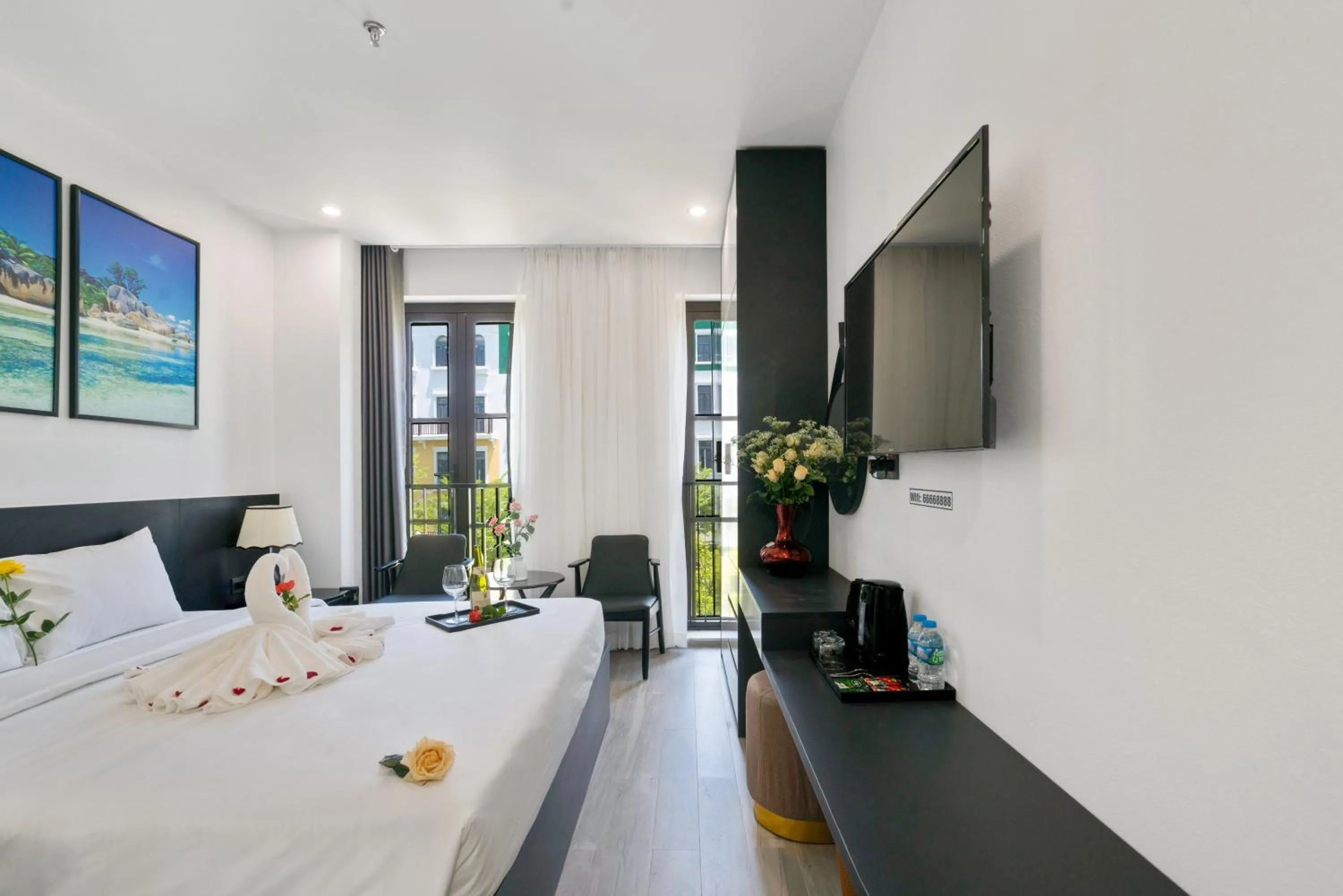 Photo of the whole room, Bed in The Enchanted Ha Long Hotel