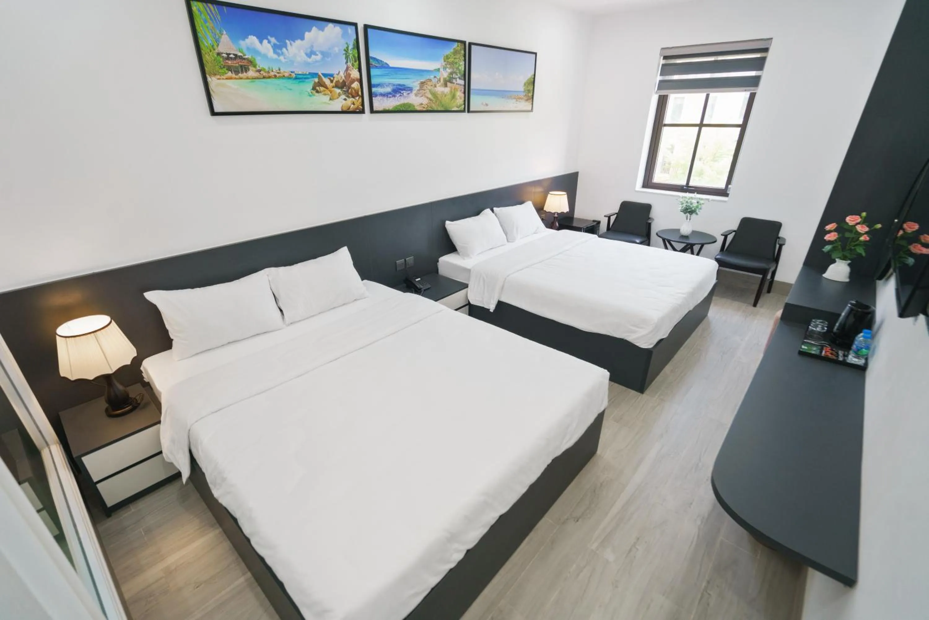 Bed in The Enchanted Ha Long Hotel