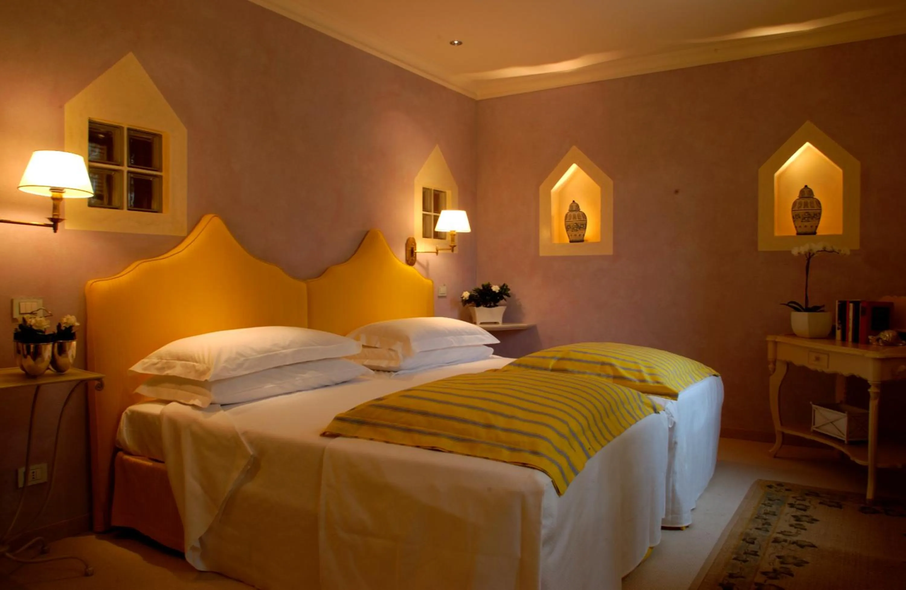 Photo of the whole room, Bed in Charming Hotel dei Chiostri