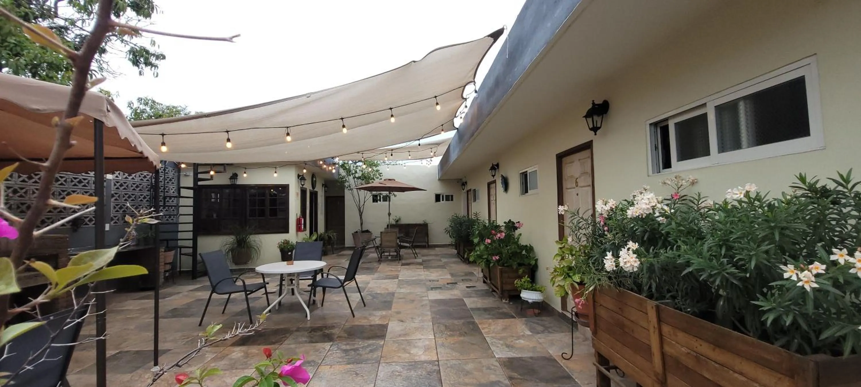 Property building in Doña Adelina House