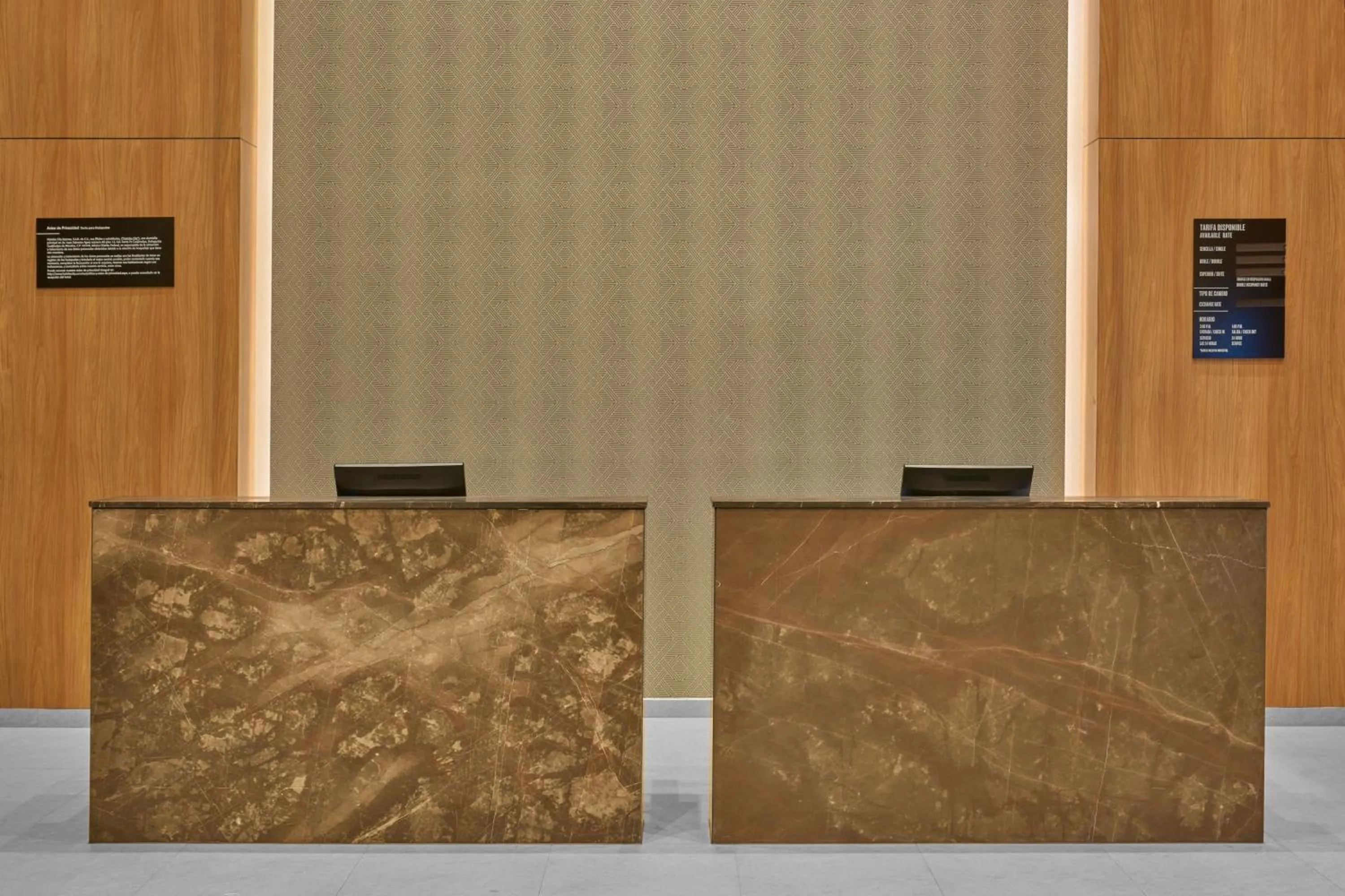 Lobby or reception in City Express Plus by Marriott Mazatlan