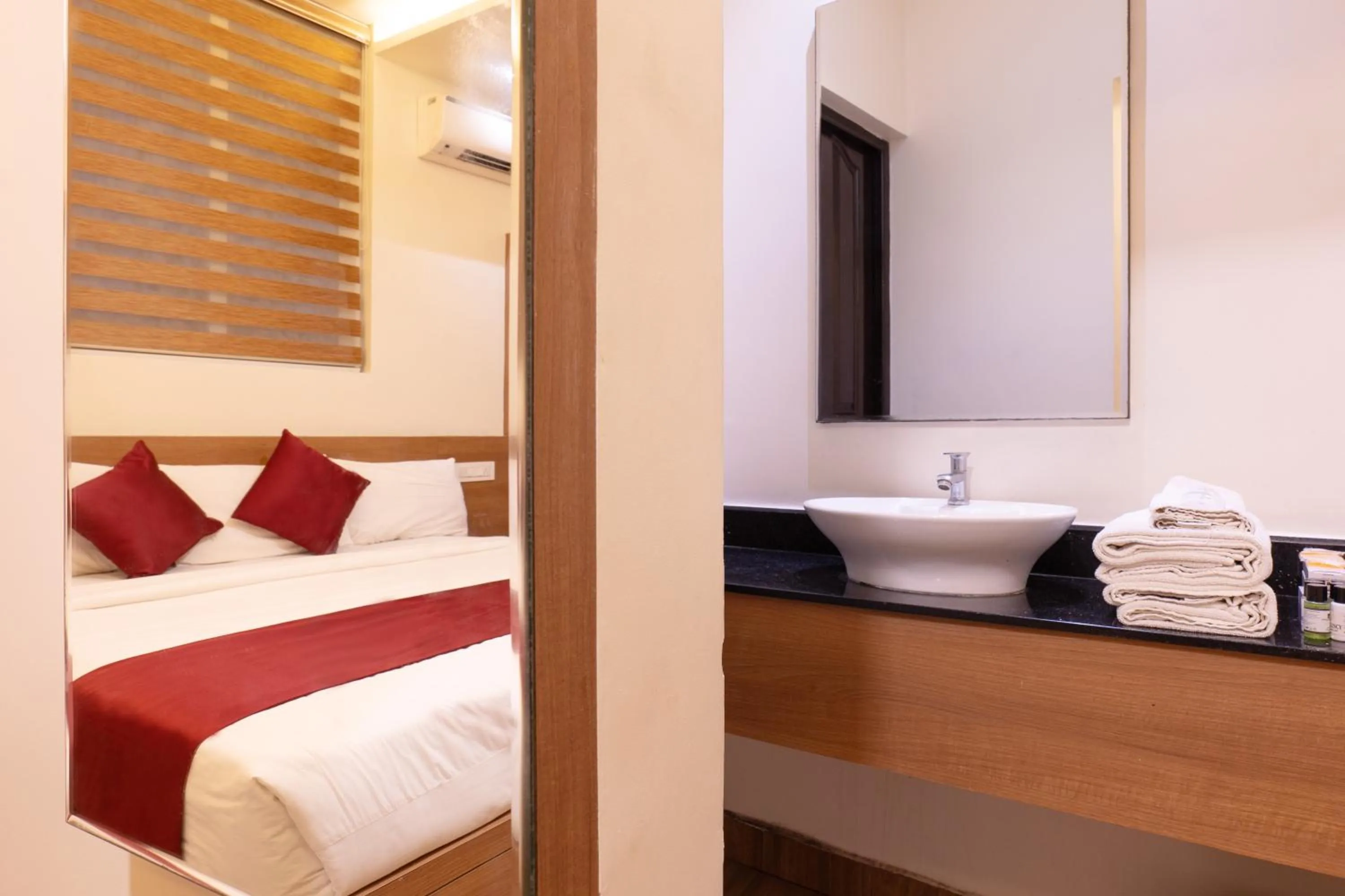 Bed in MEDLEY REGENCY