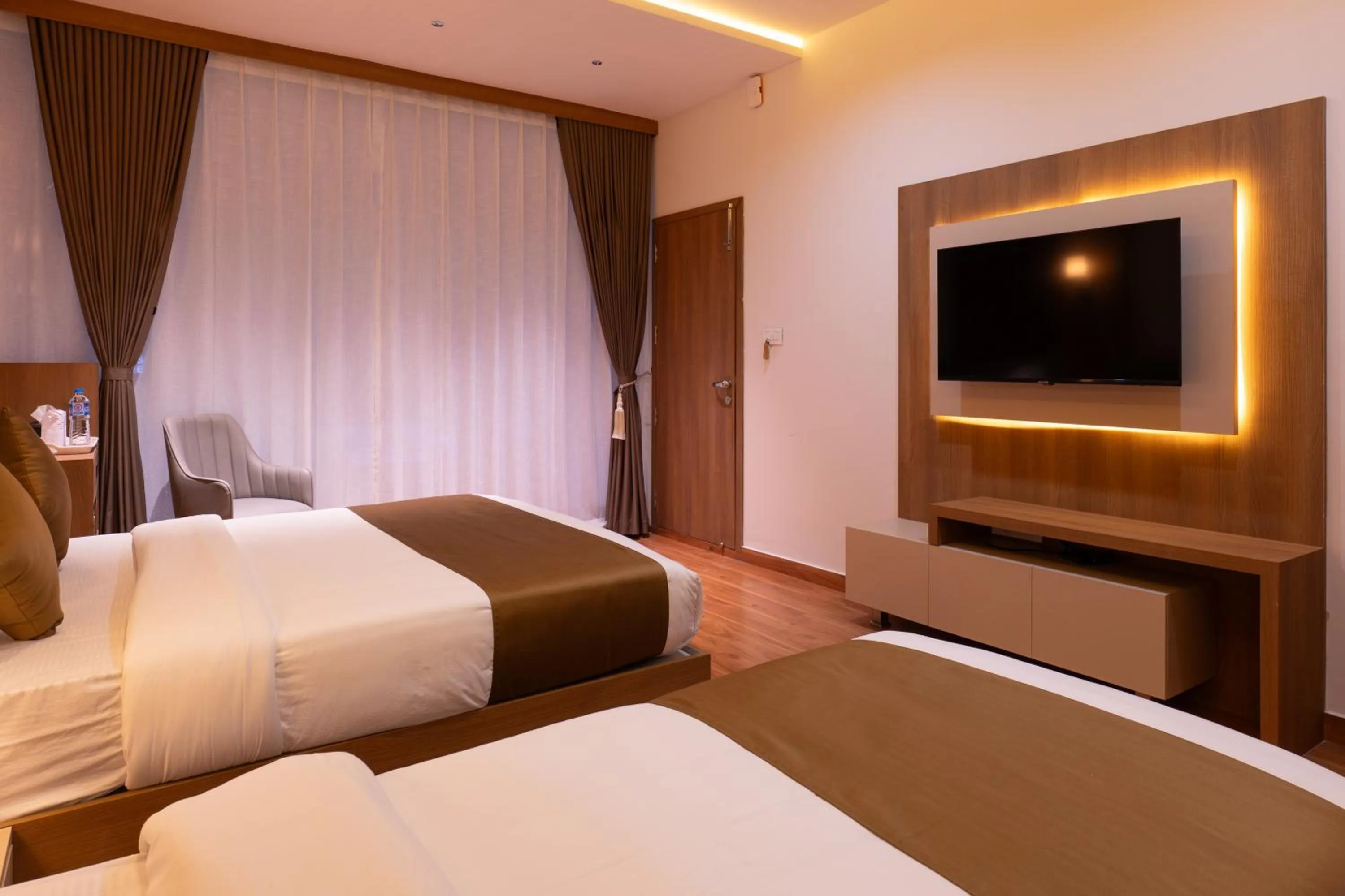 TV and multimedia, Bed in MEDLEY REGENCY