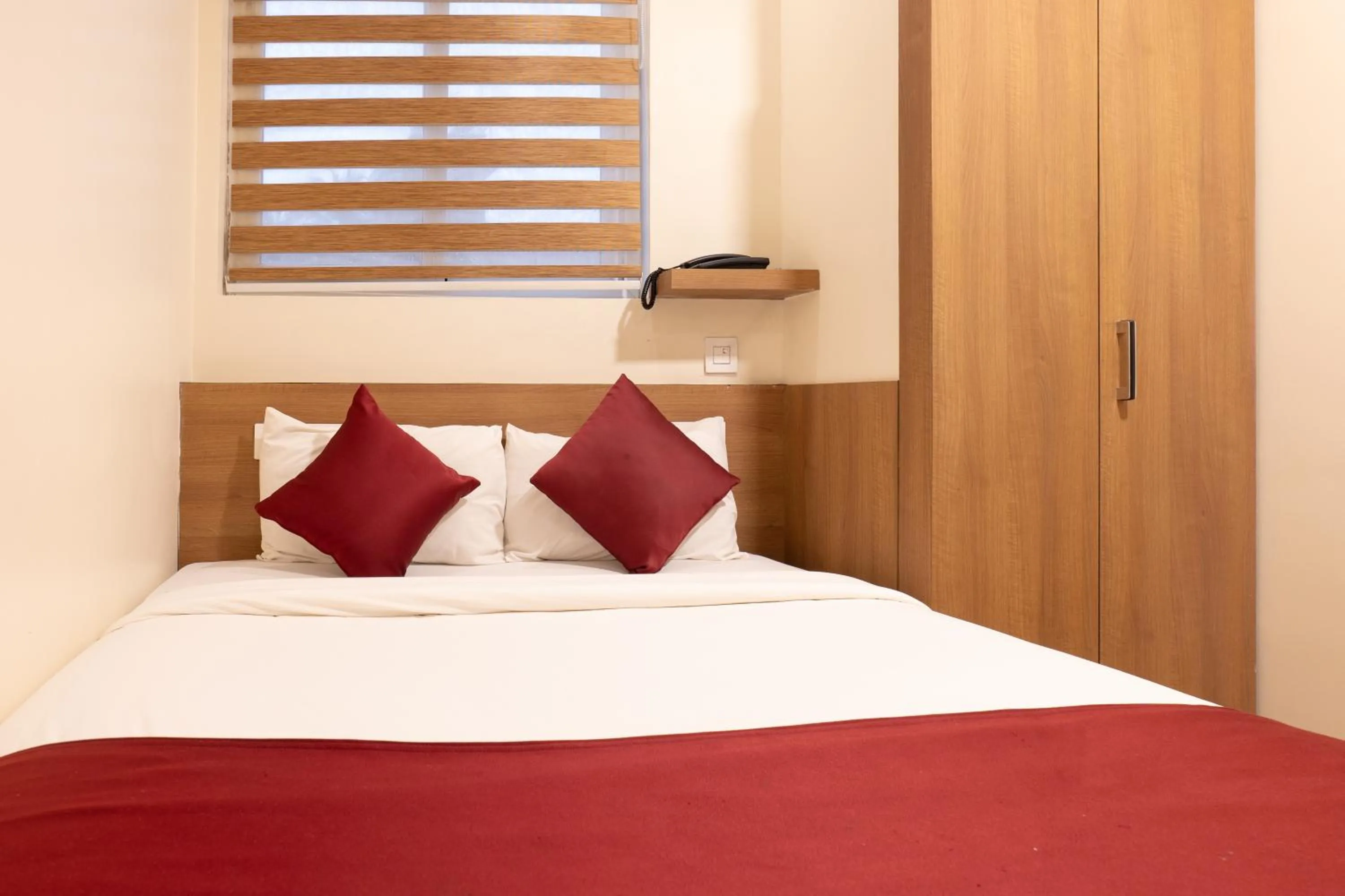 Bed in MEDLEY REGENCY