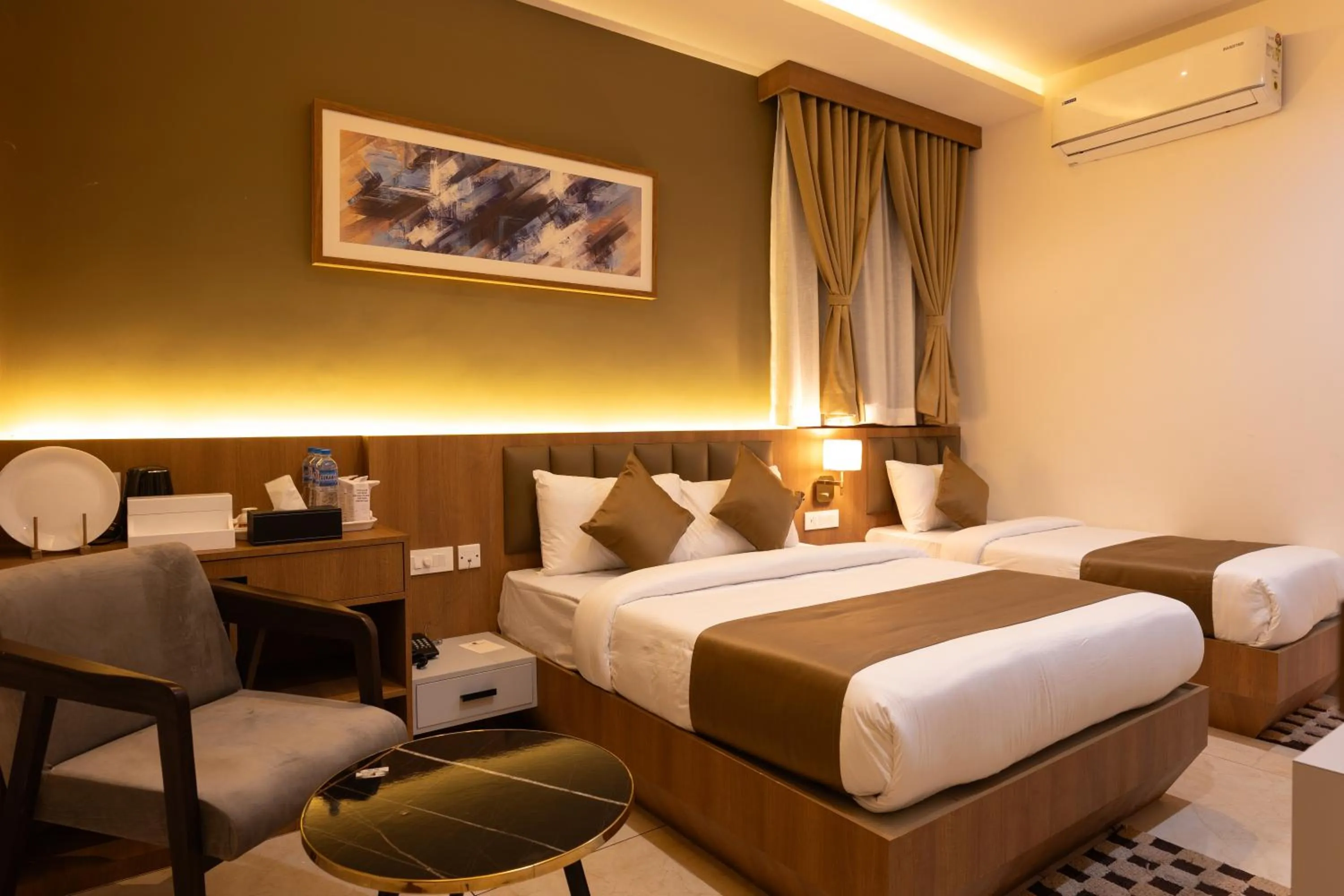 Bed in MEDLEY REGENCY