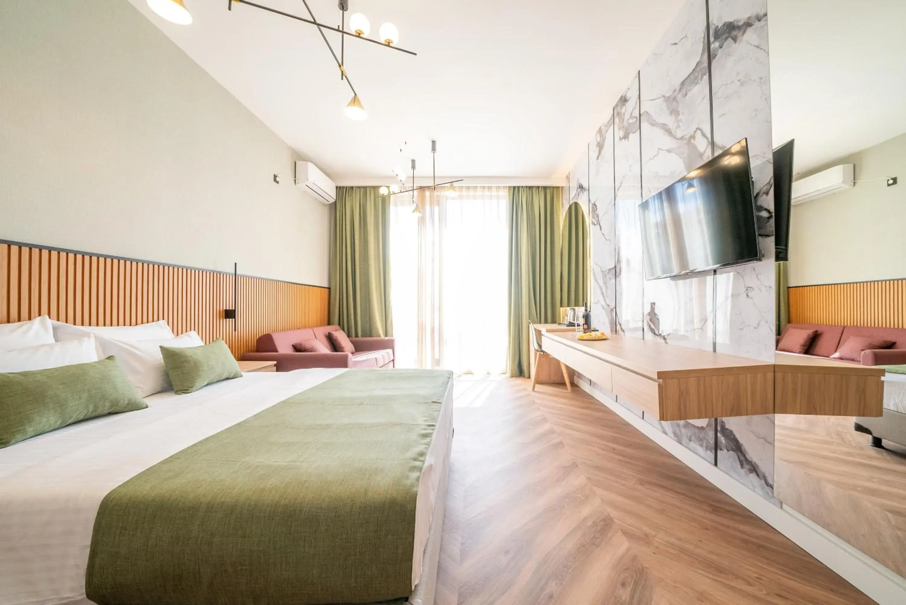 Family Room in Hotel Millennium by Aycon Family Room in Hotel Millennium by Aycon