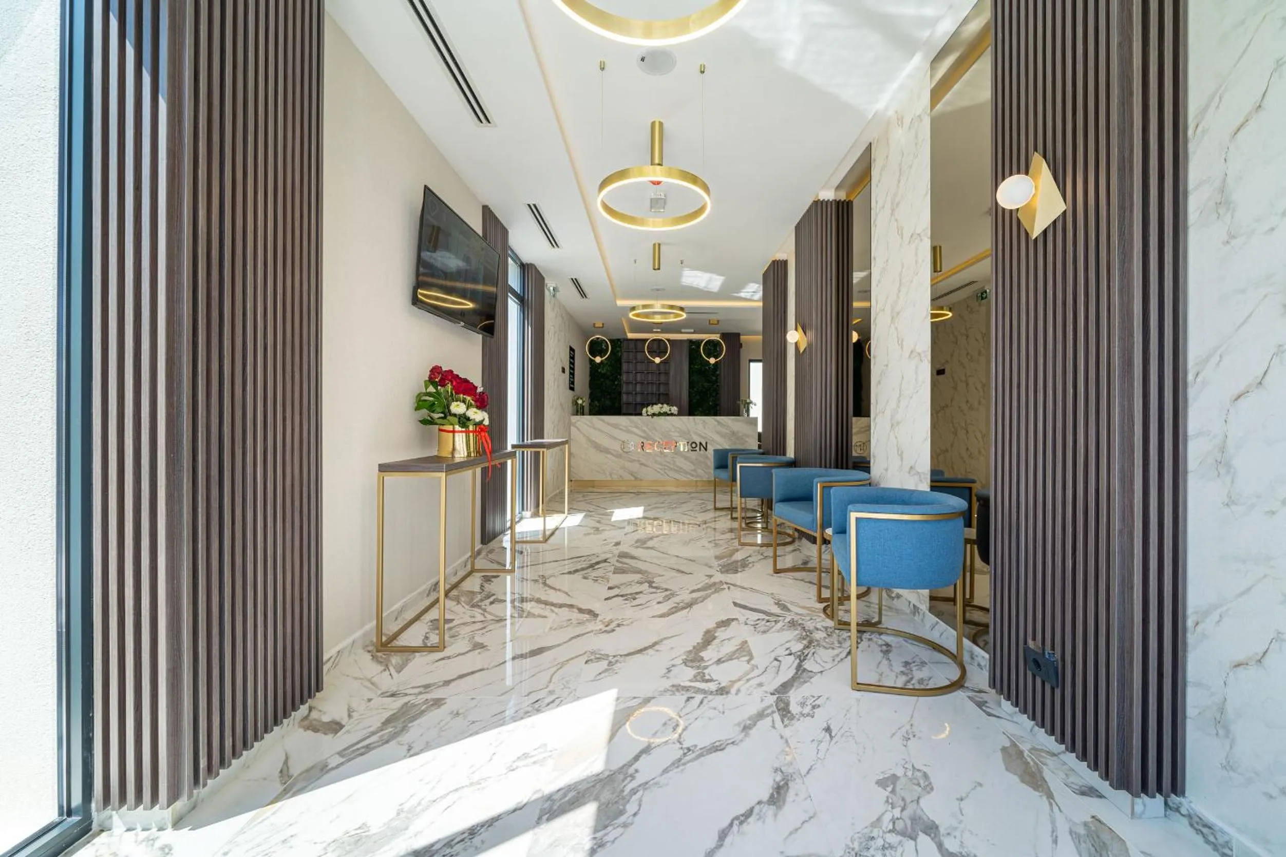 Lobby or reception in Hotel Millennium by Aycon