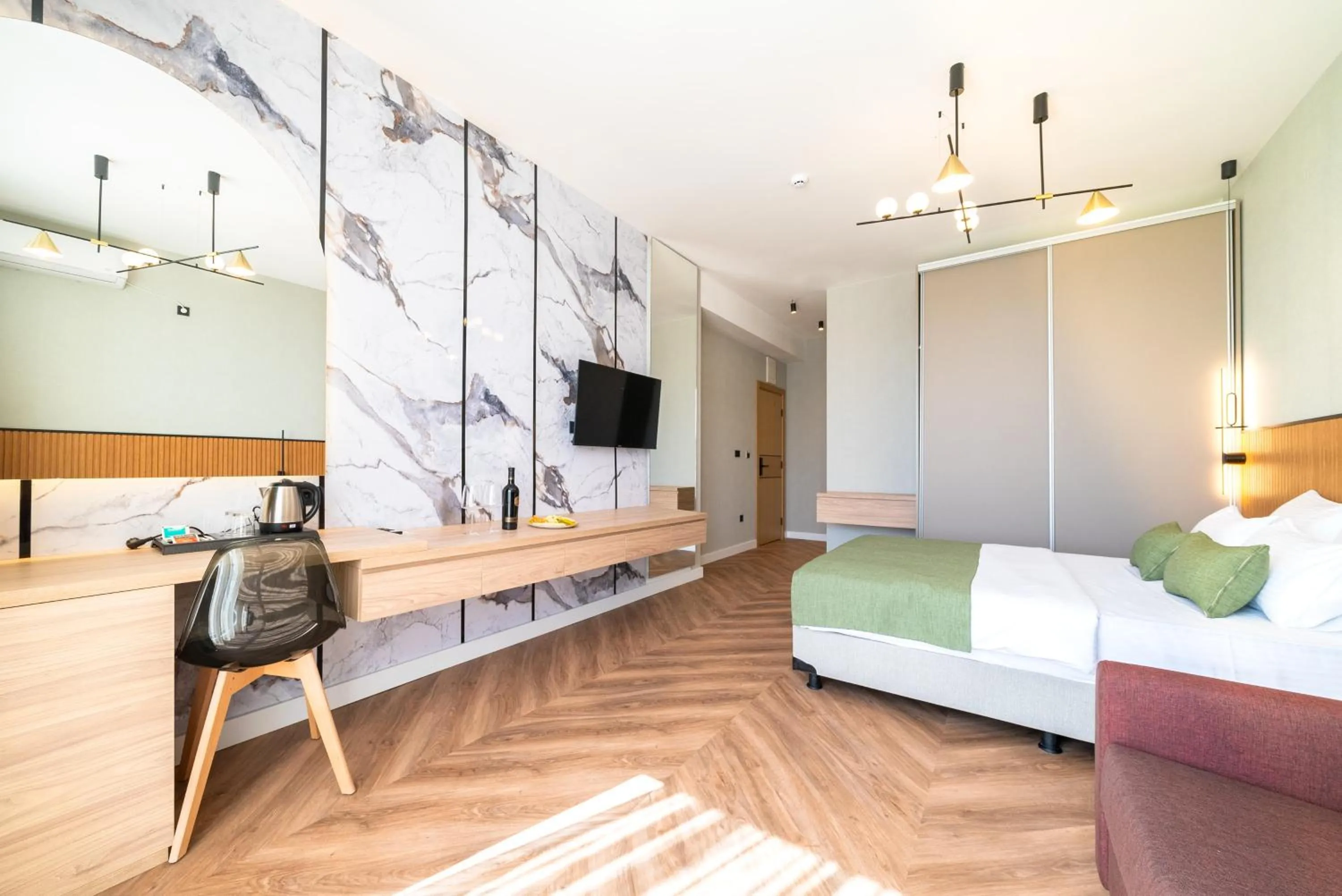 Photo of the whole room, Bed in Hotel Millennium by Aycon