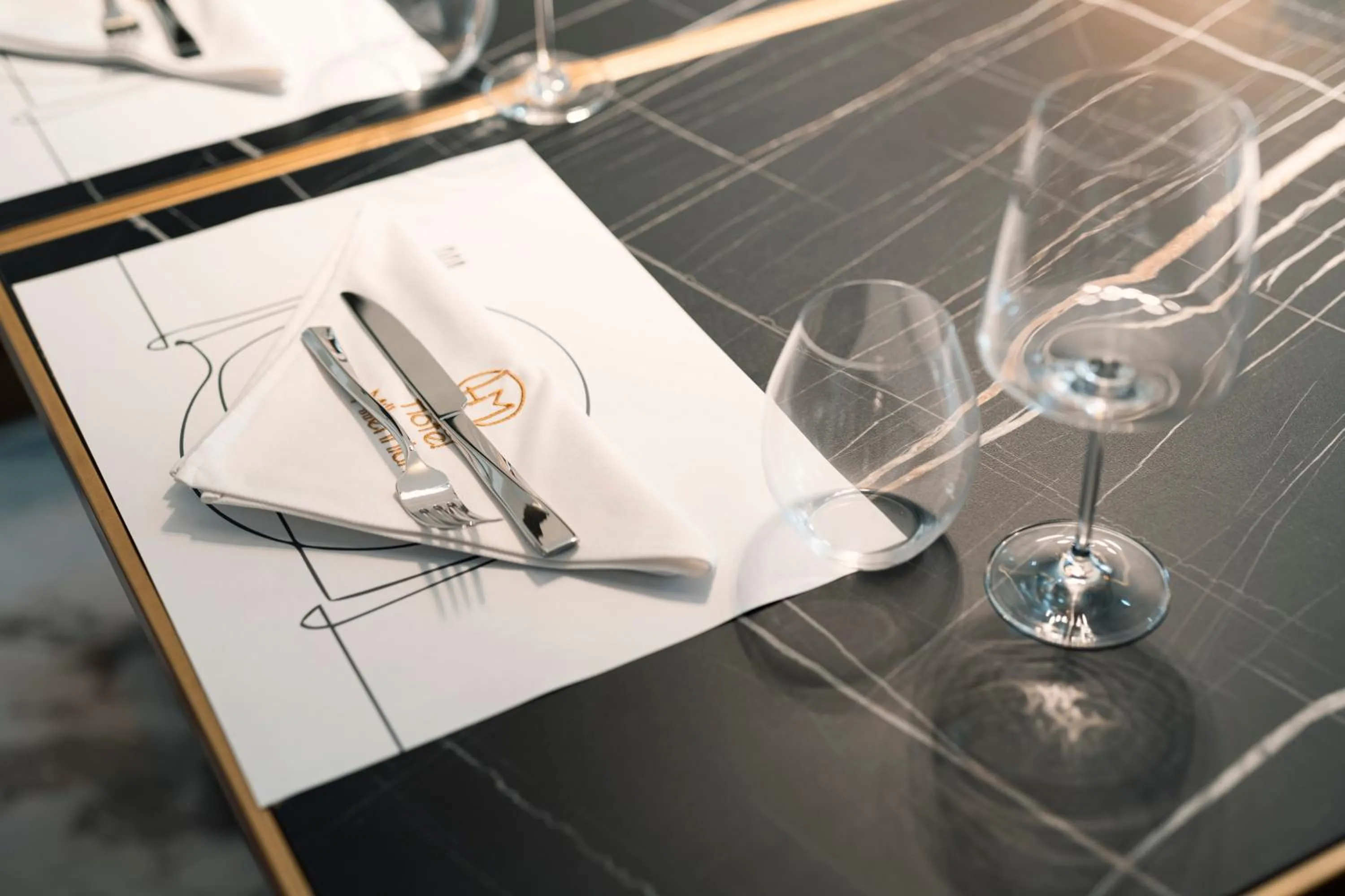 Restaurant/places to eat in Hotel Millennium by Aycon