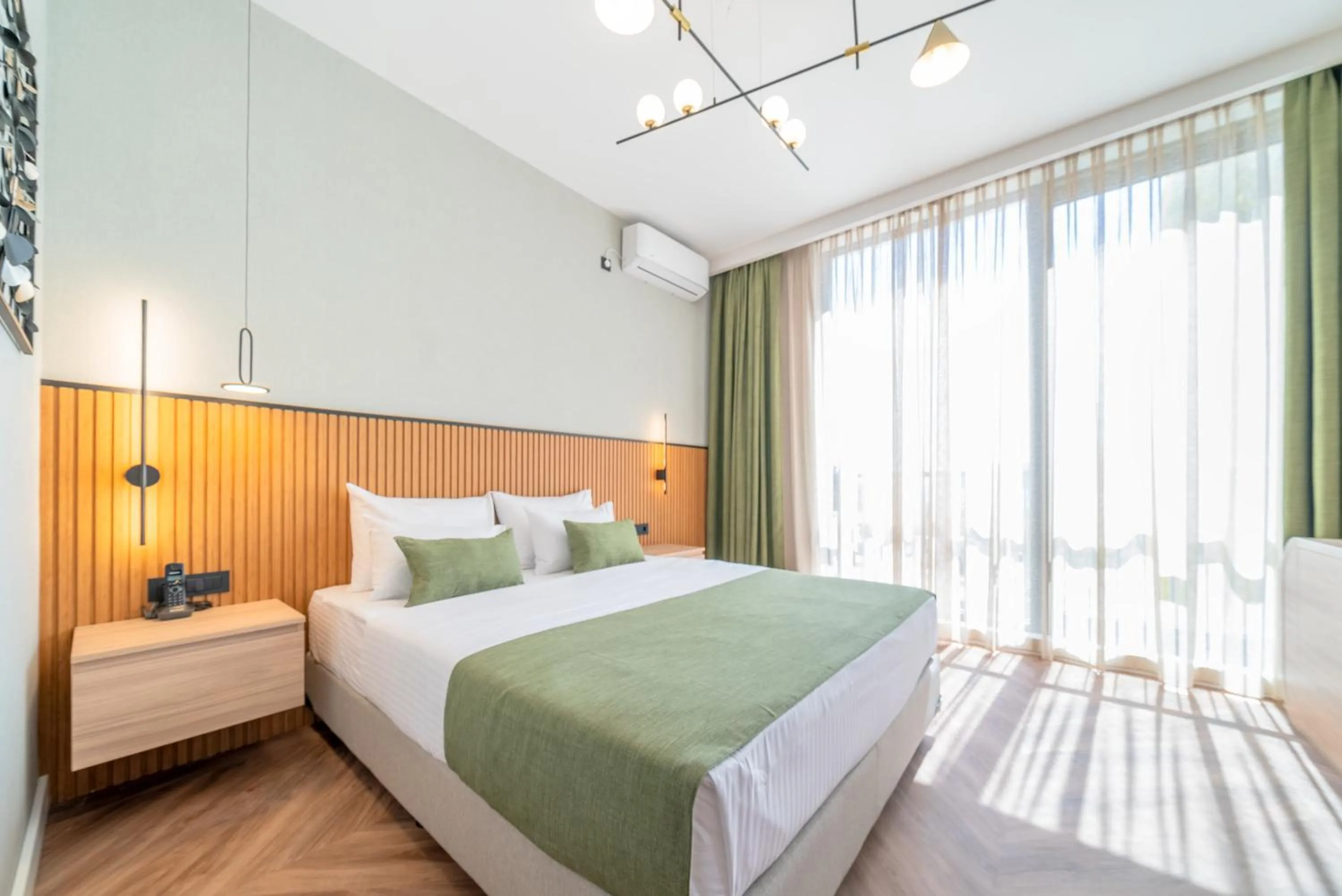 Bed in Hotel Millennium by Aycon