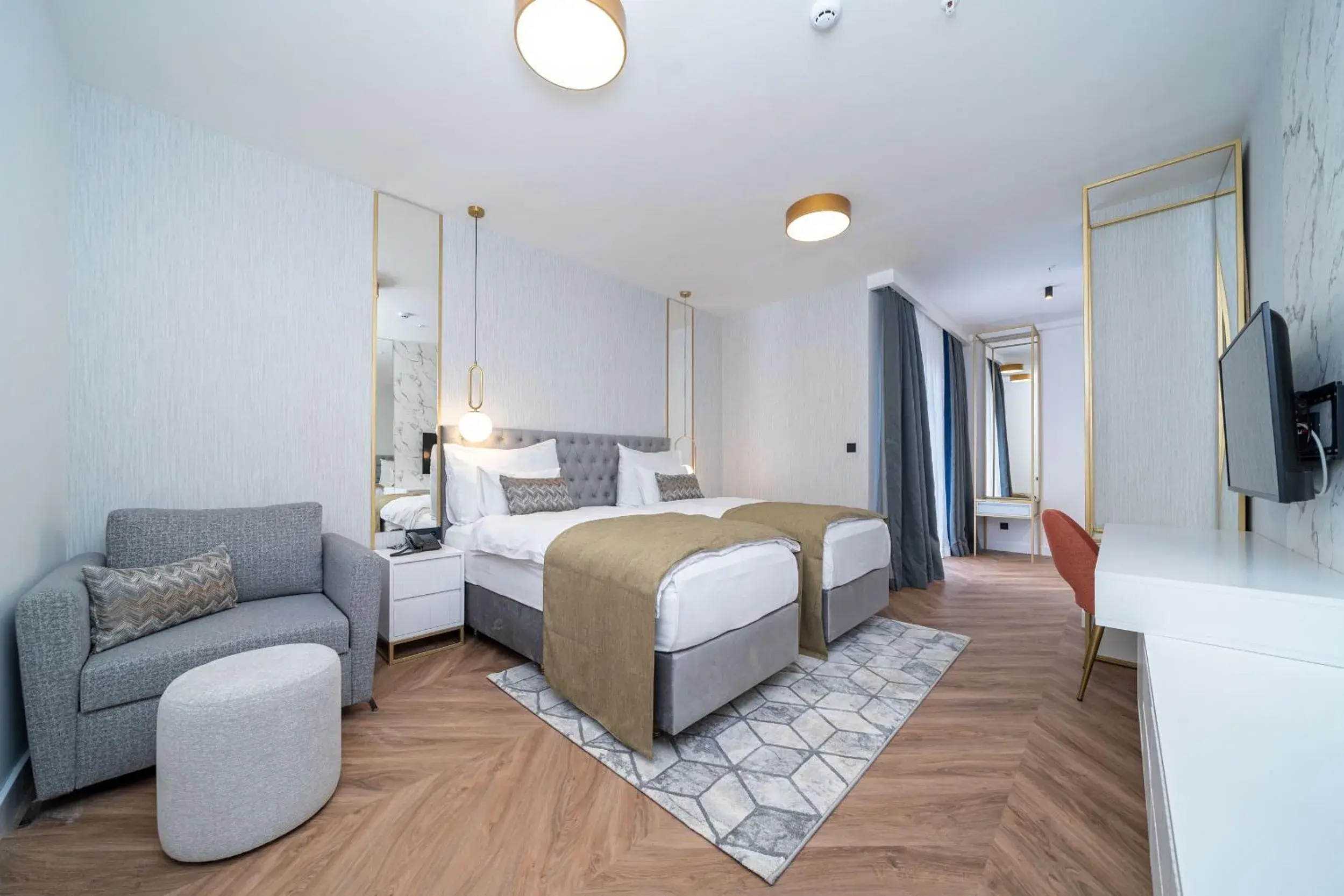 Double Room with Extra Bed in Hotel Millennium by Aycon Double Room with Extra Bed in Hotel Millennium by Aycon