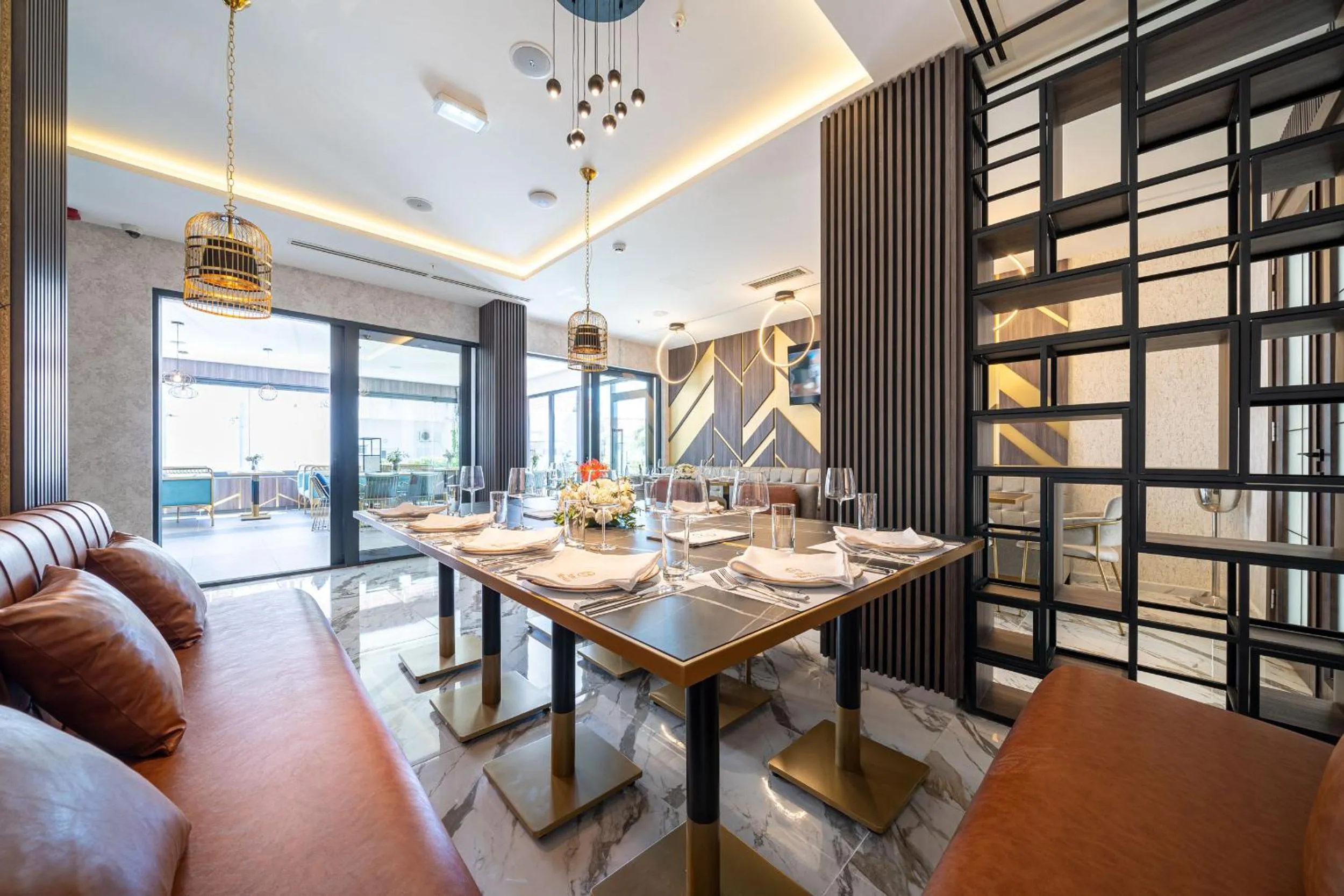 Restaurant/places to eat in Hotel Millennium by Aycon