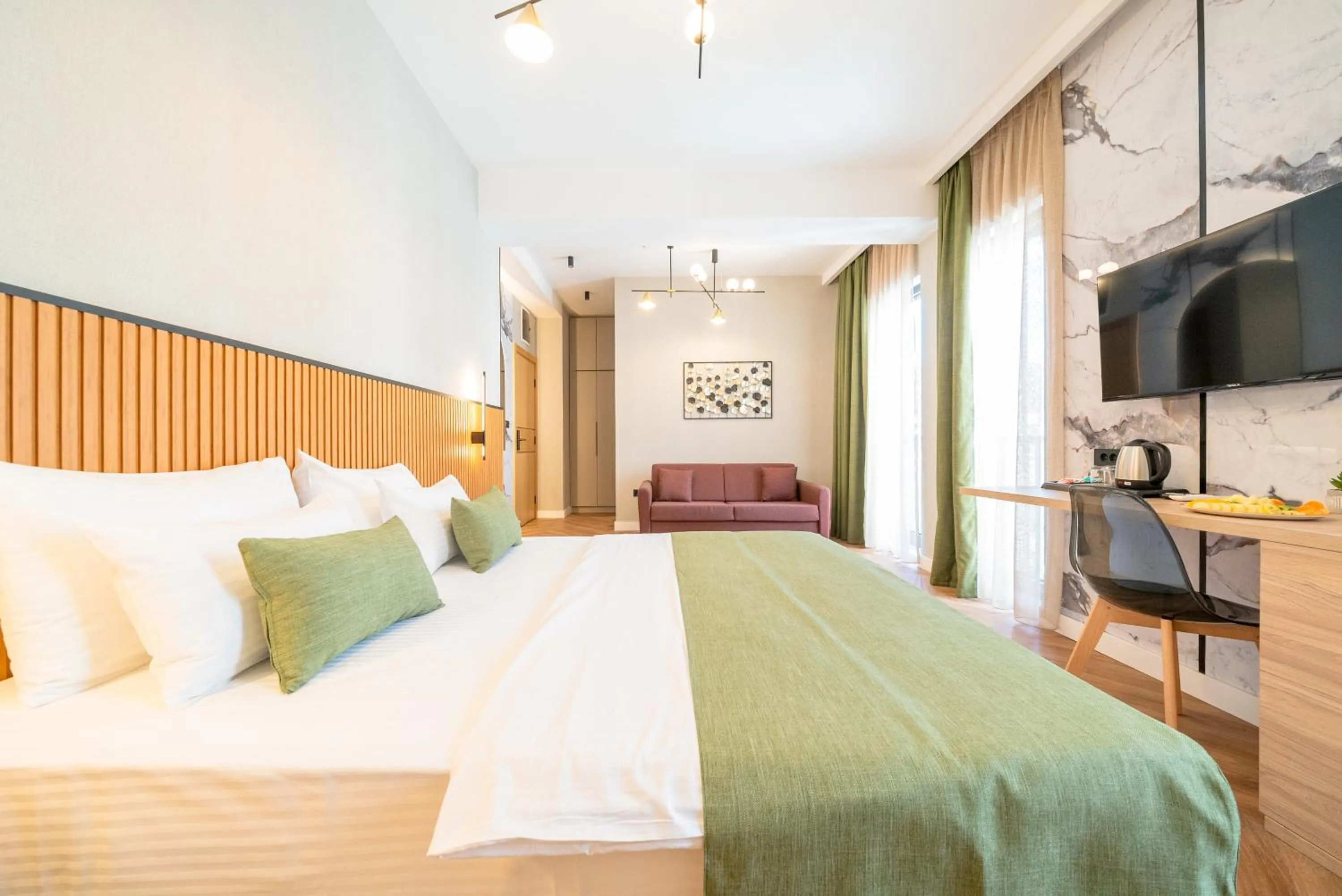 Photo of the whole room, Bed in Hotel Millennium by Aycon