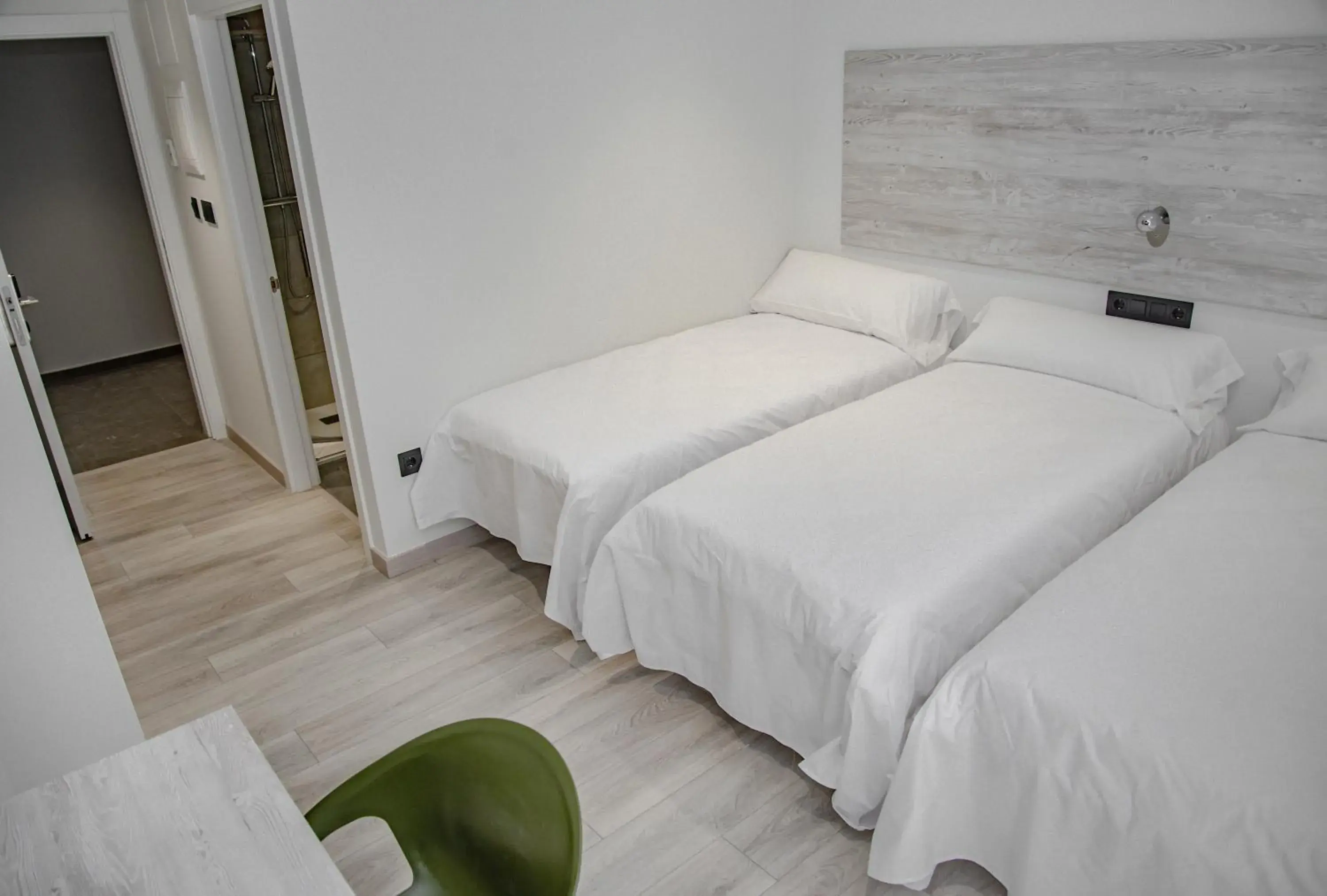 Triple Room in Hotel Chips Fene Triple Room in Hotel Chips Fene