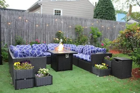 NEW! Family-Friendly Getaway -1 Mi to Dtwn Salem w Roof Deck & Tiki Bar